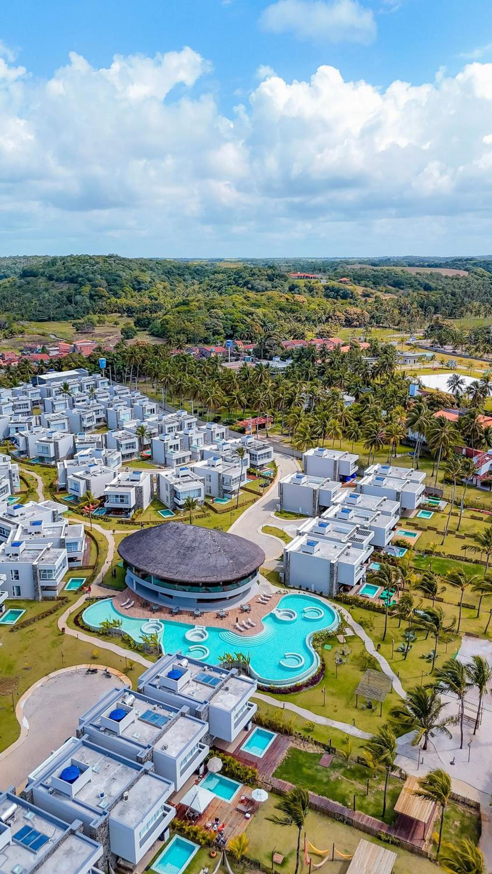 Casa AWA E07 - Milagres com Piscina à Beira-Mar