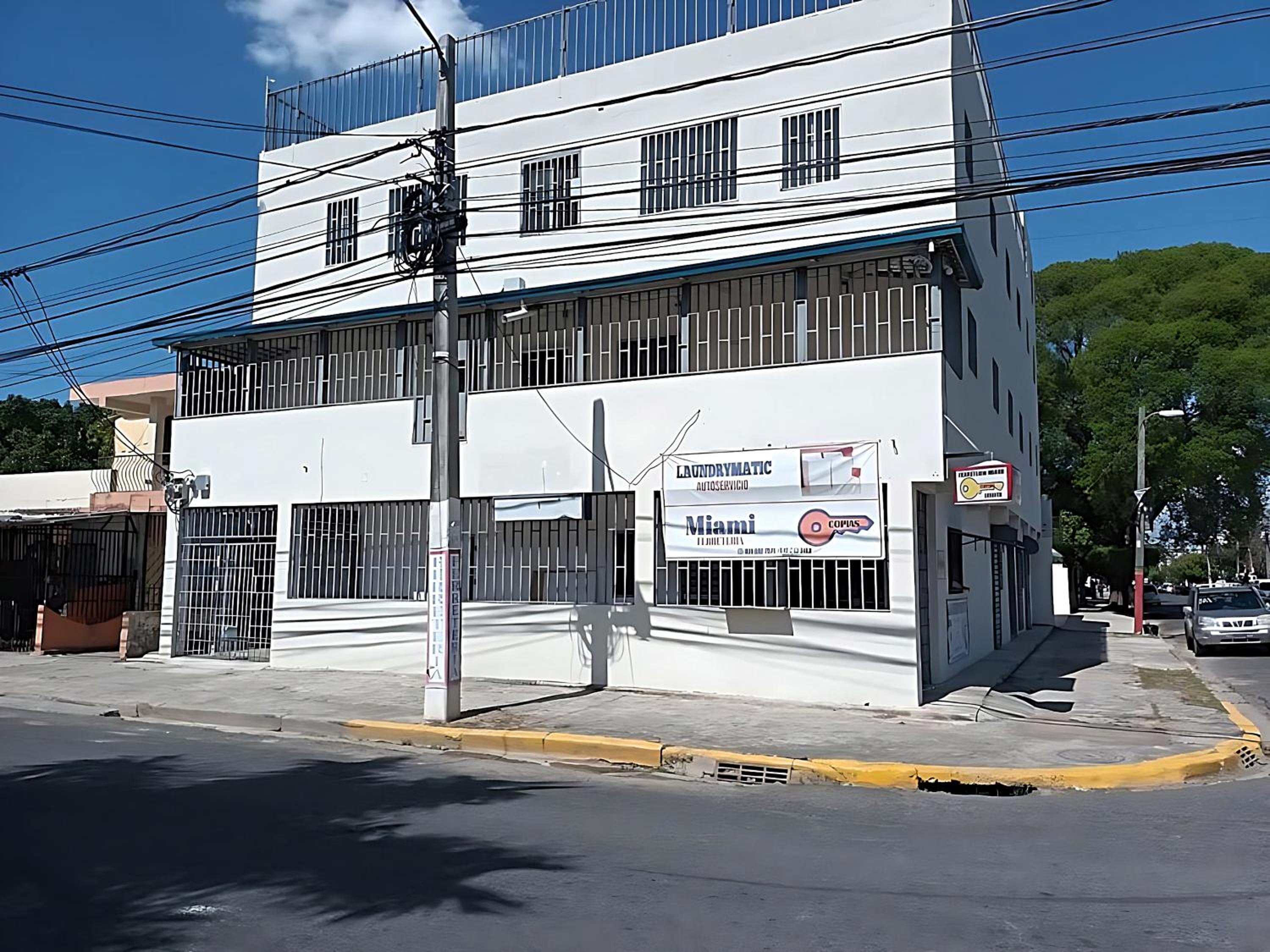Miami Studios DR