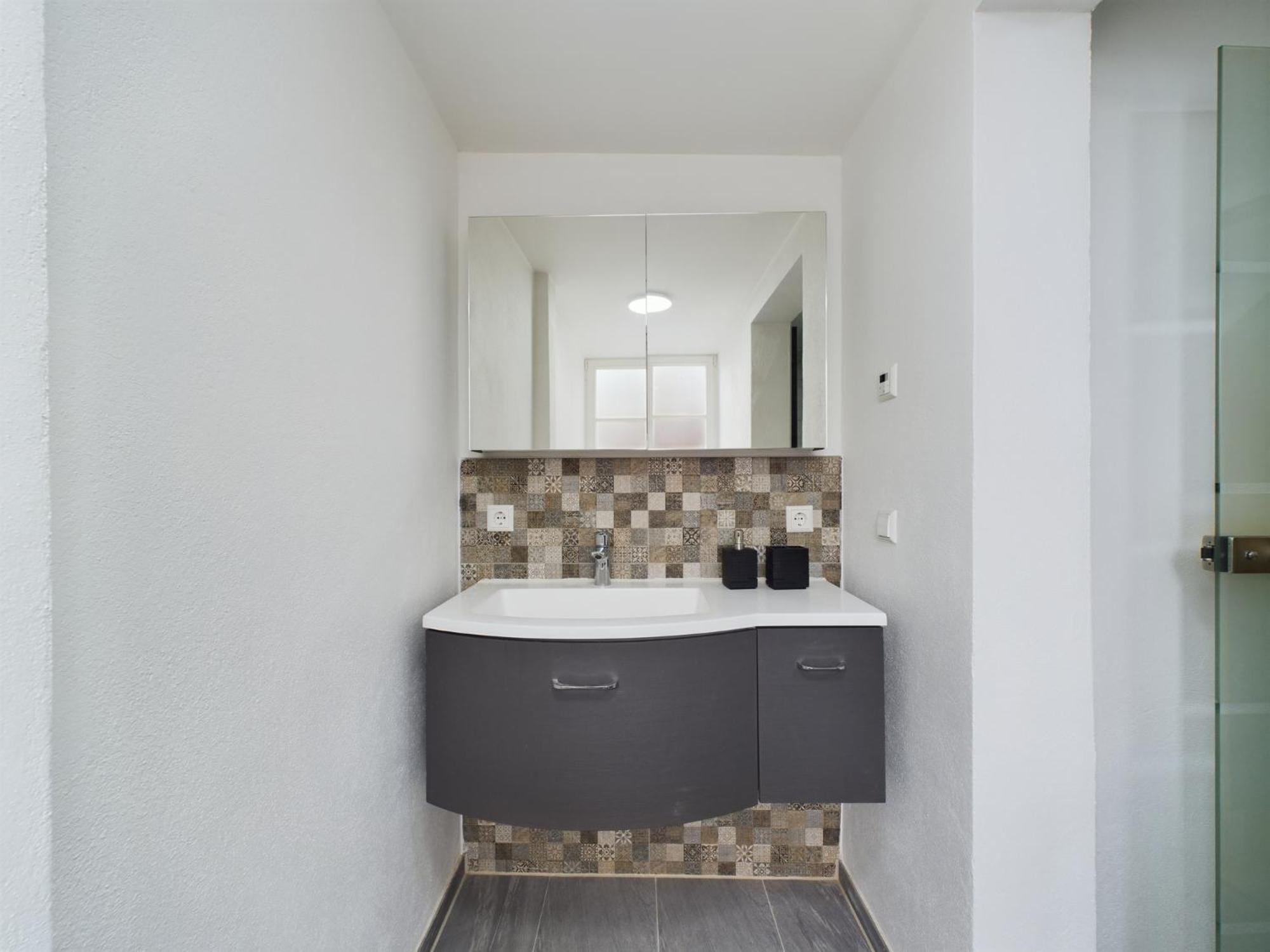 Sani Suite