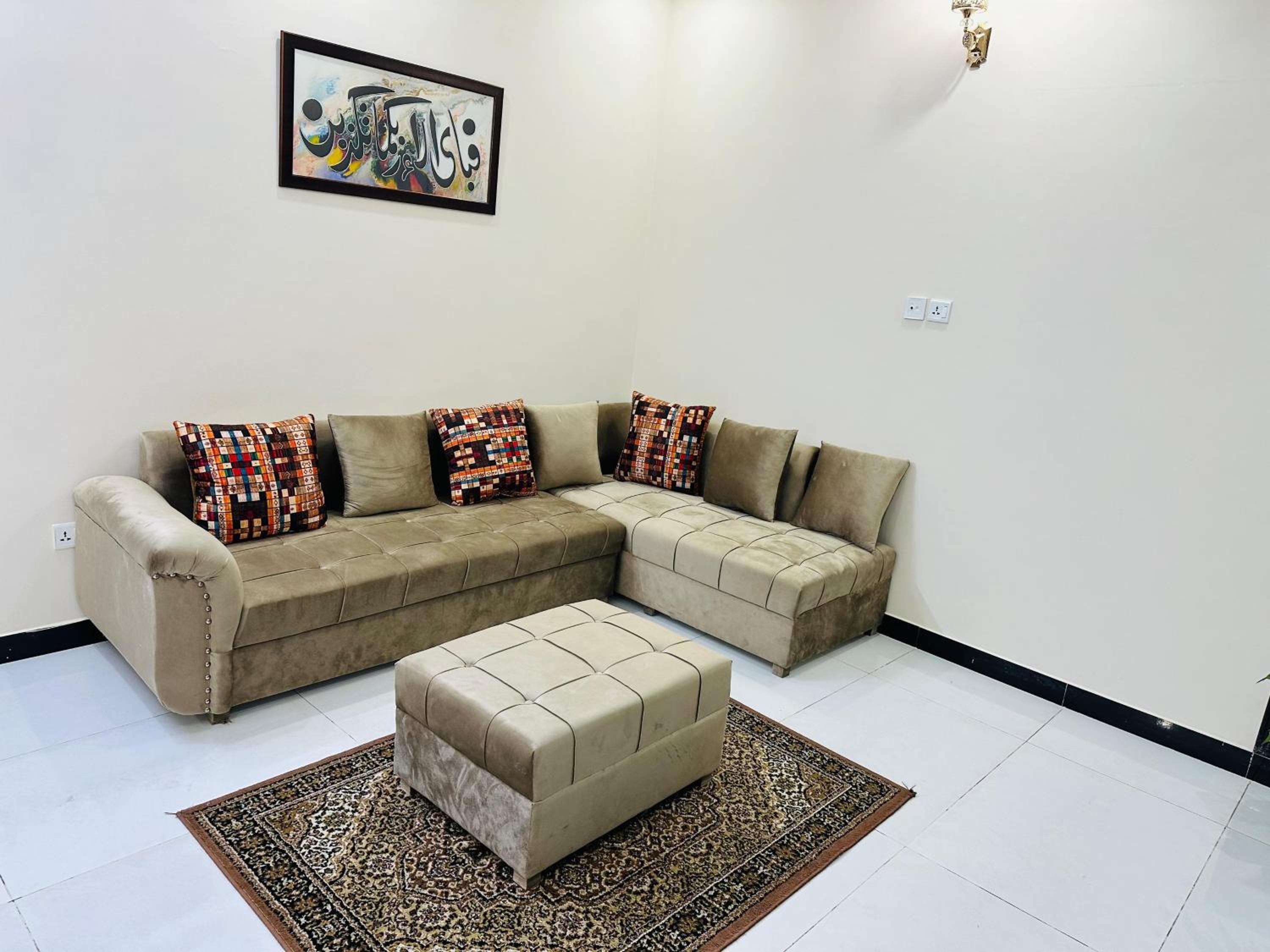 Kashee's Lodges
