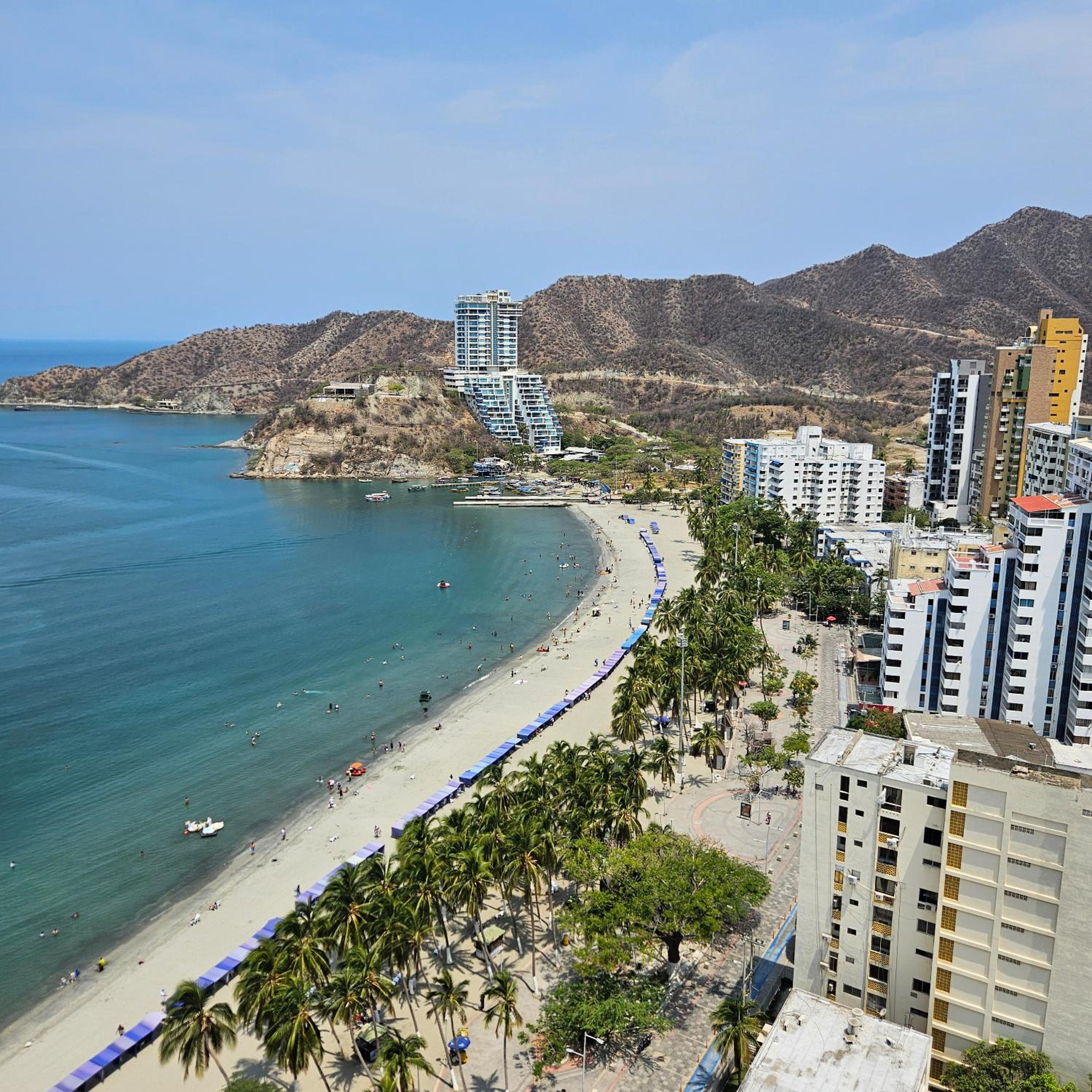 Apartamento justo frente a la playa en El Rodadero