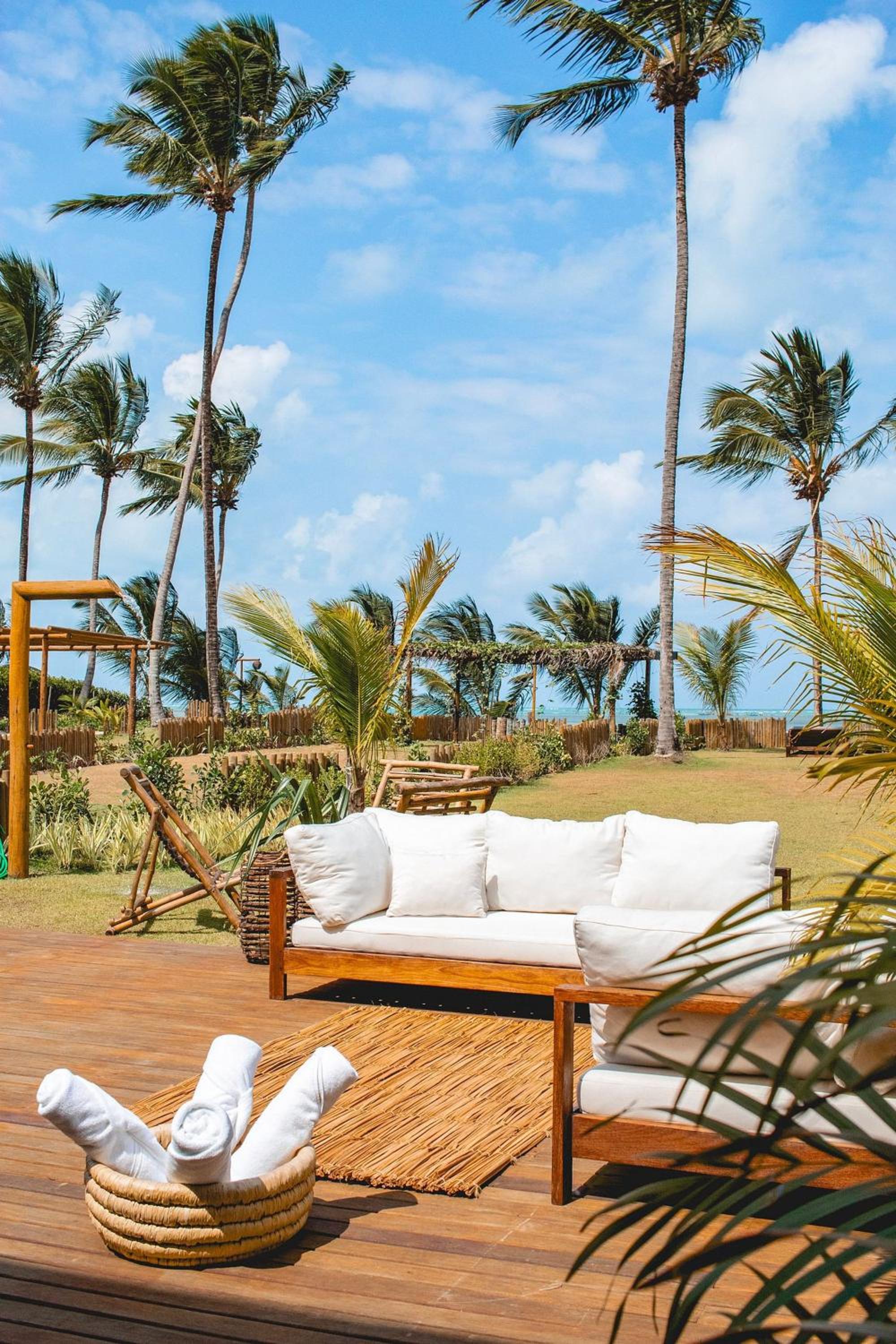 Casa AWA E07 - Milagres com Piscina à Beira-Mar