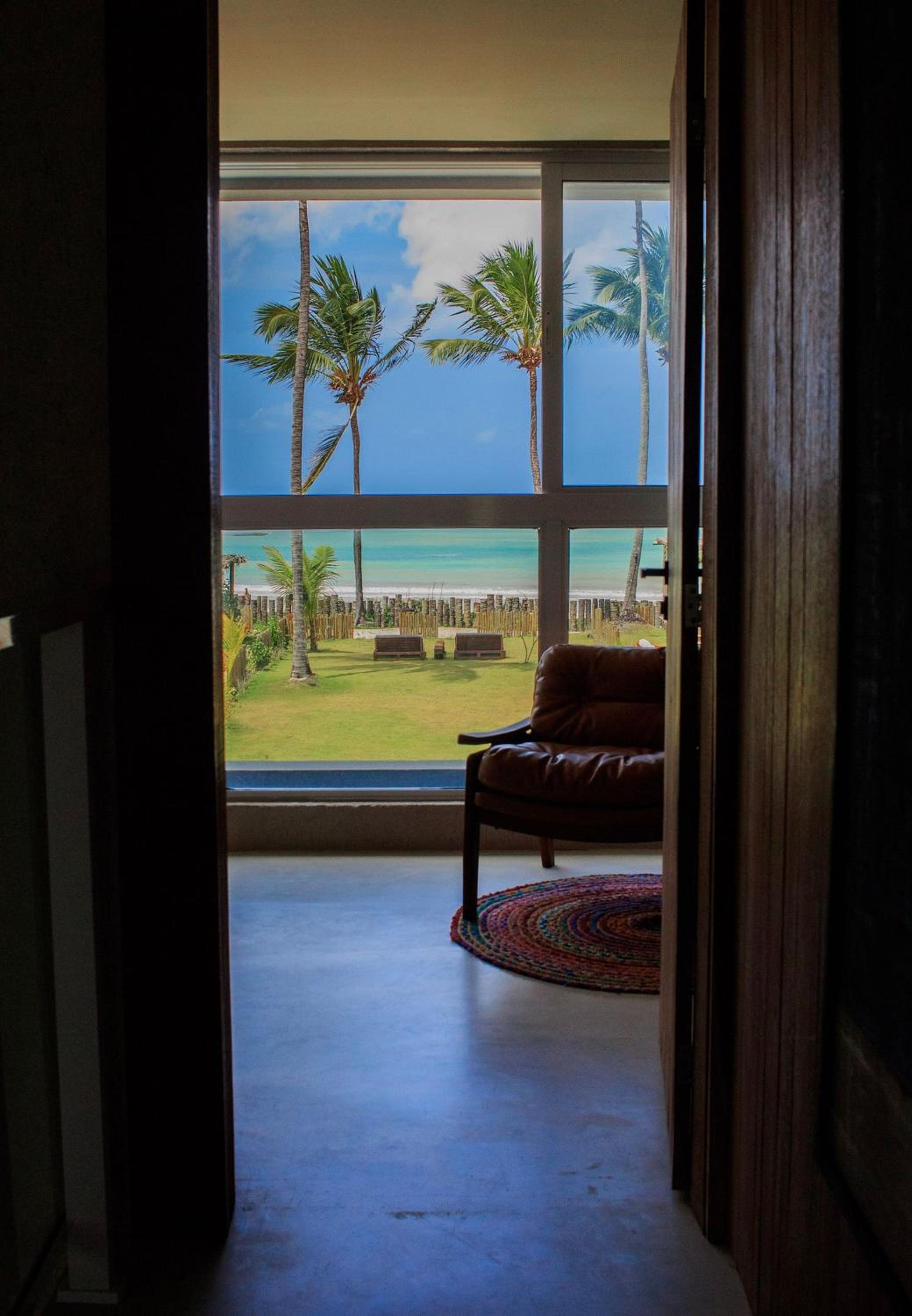 Casa AWA E07 - Milagres com Piscina à Beira-Mar