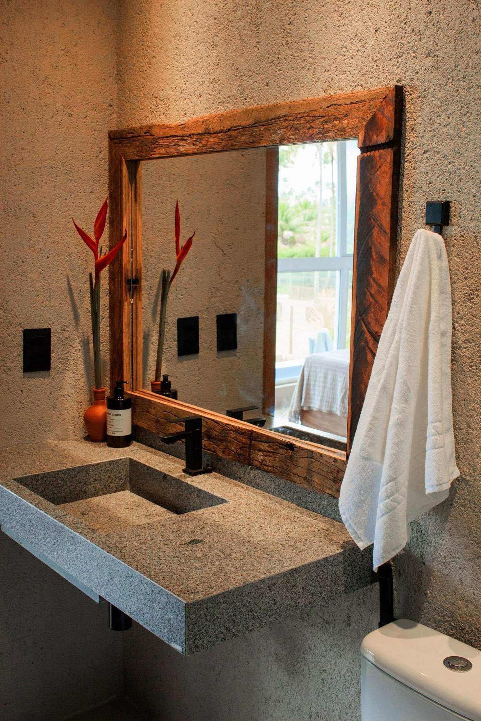 Casa AWA E07 - Milagres com Piscina à Beira-Mar