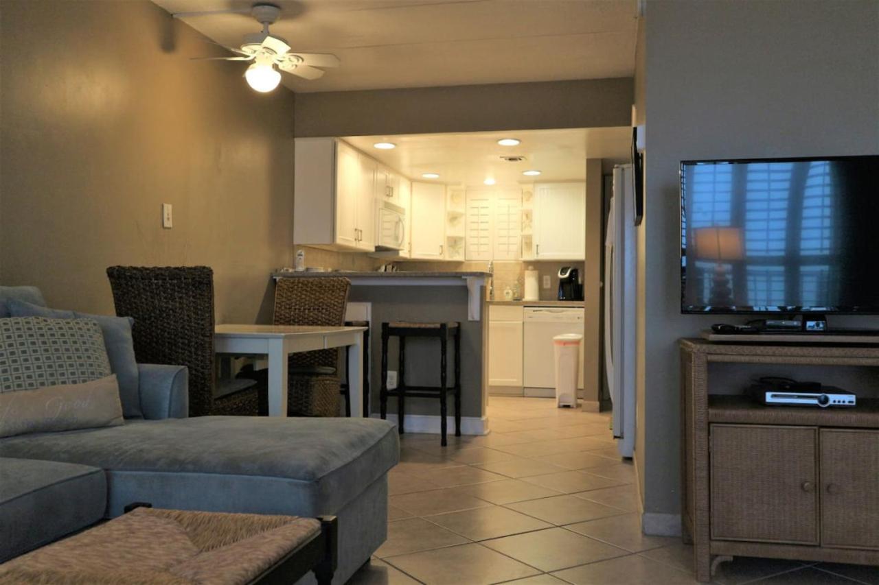 Ocean View Escape Studio Condo view 4