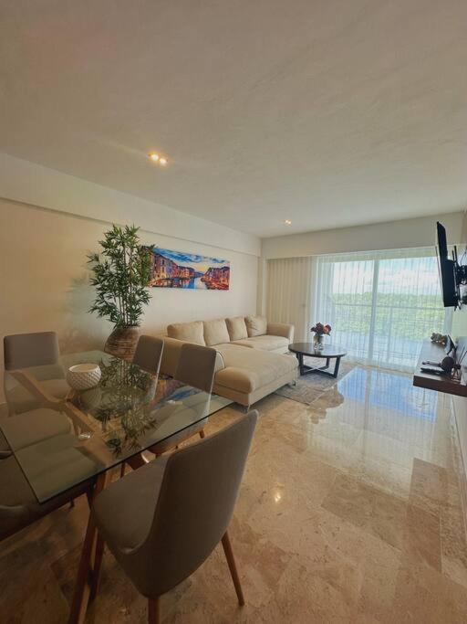 Moderno Departamento de Lujo en Cancún