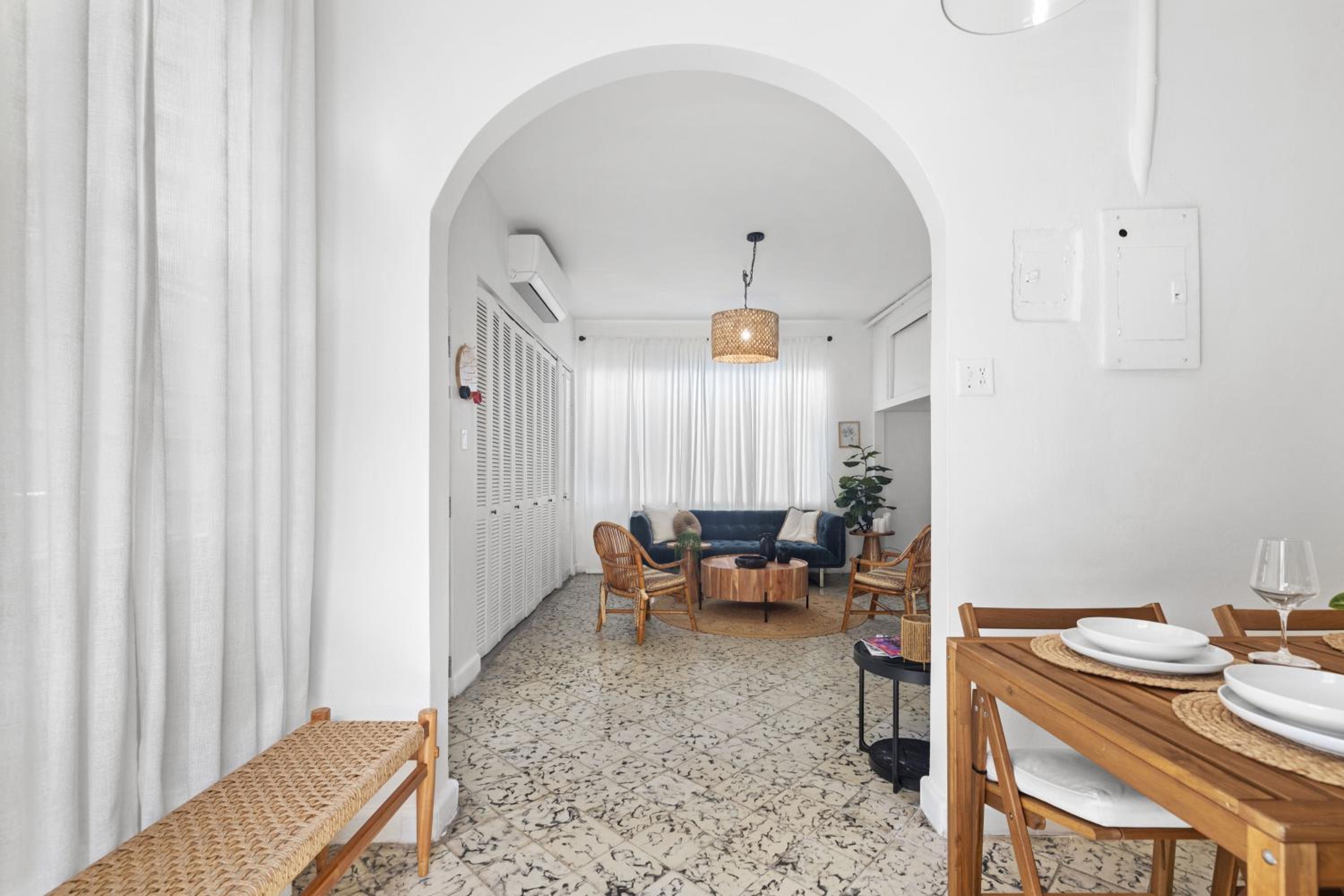 Otium Near The Beach Modern Stay