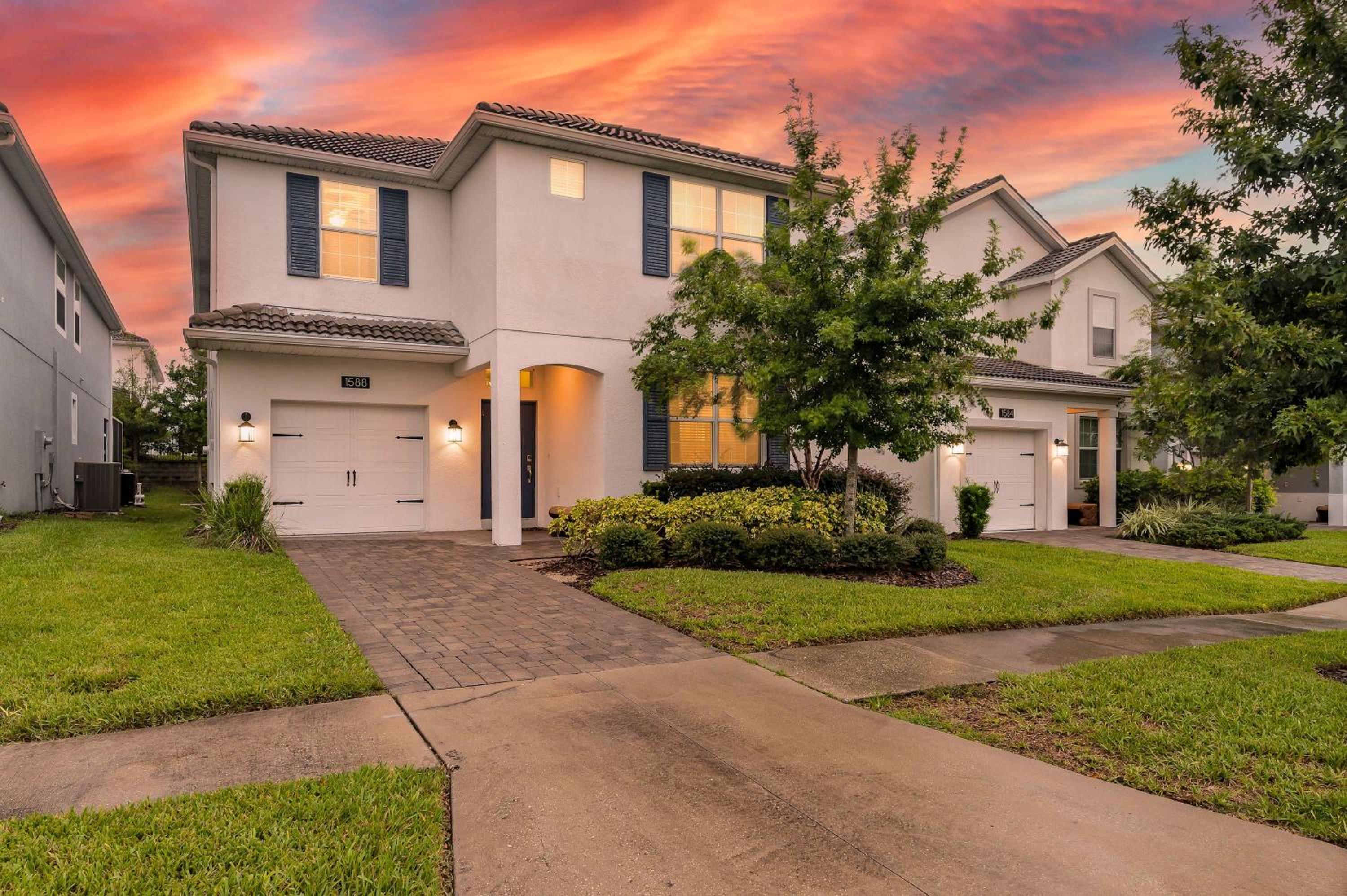 House near Disney w private pool & water park view 5