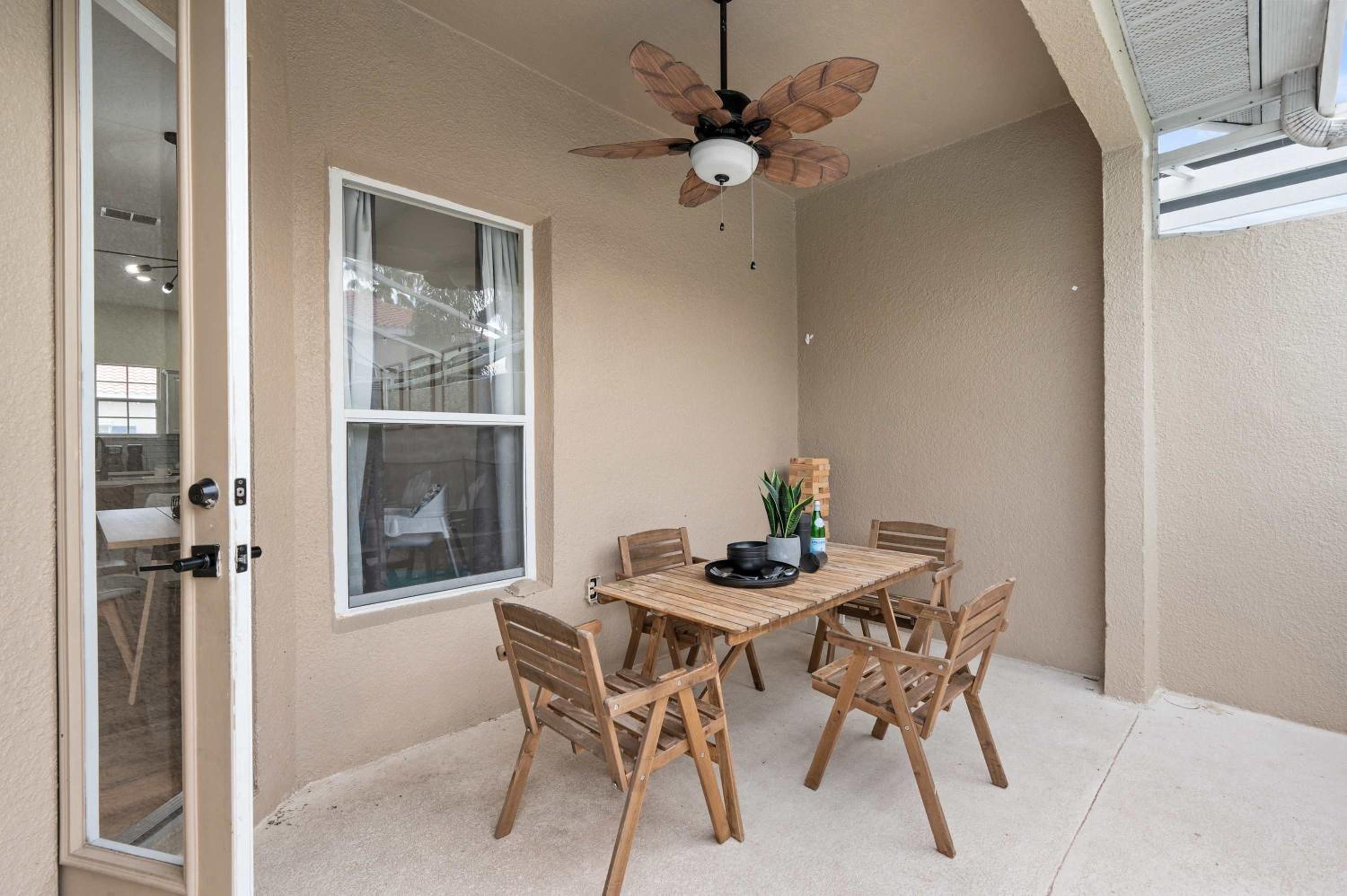 Townhome w heated pool & game room view 4