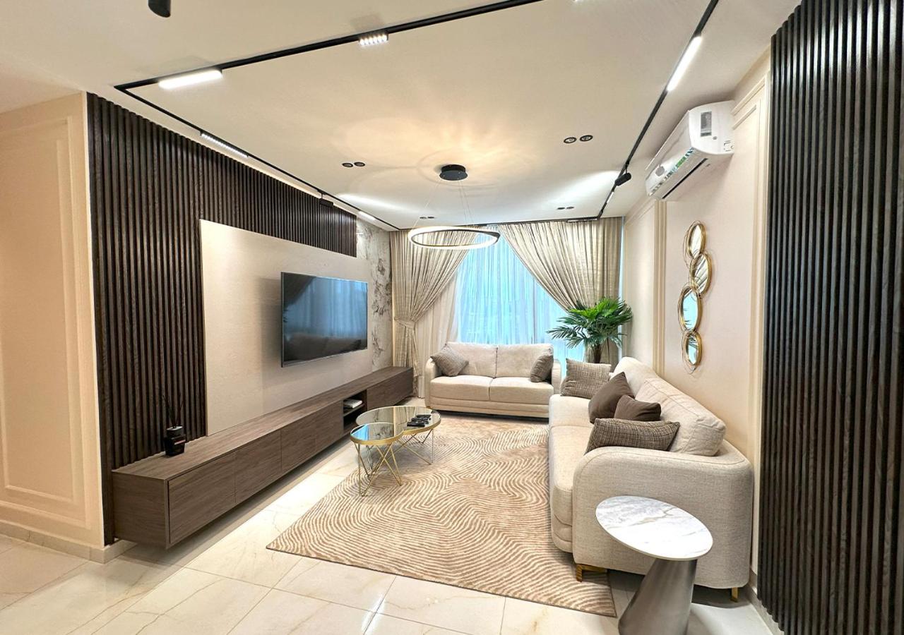 This is Home view 3
