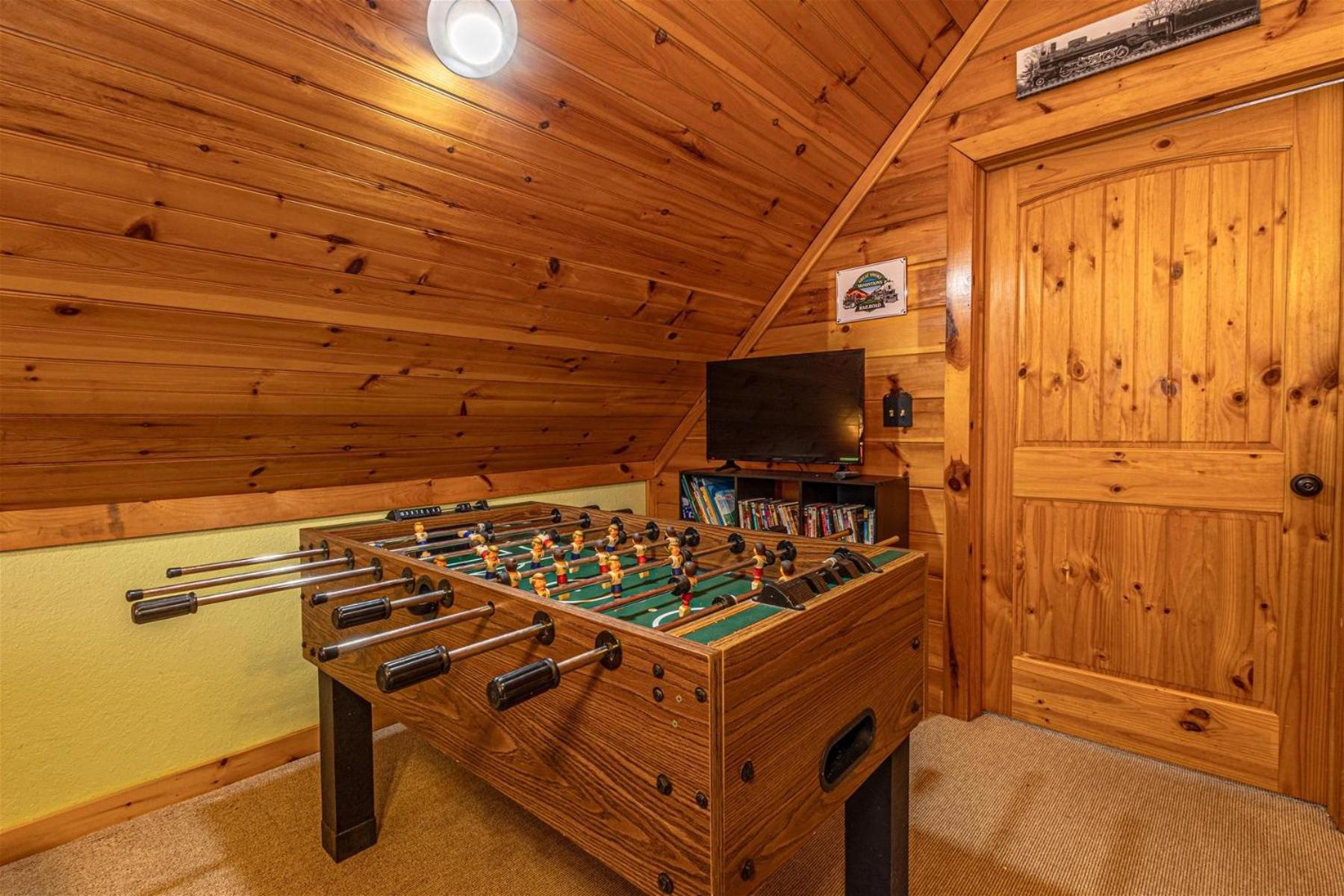 Dulce Mountain Cabin