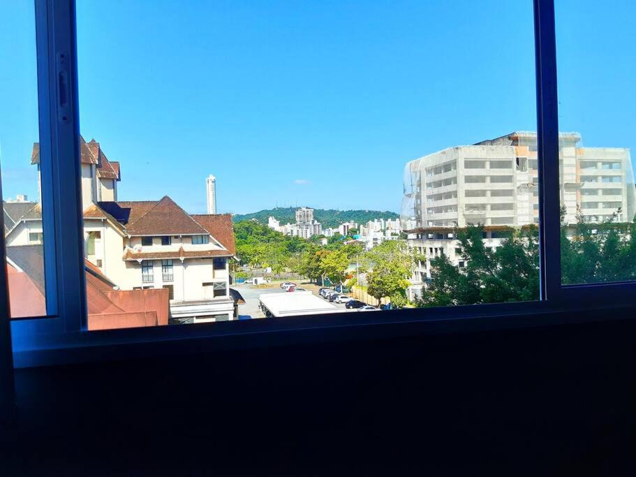 Loft novo, 500 m da Vila Germânica Oktoberfest