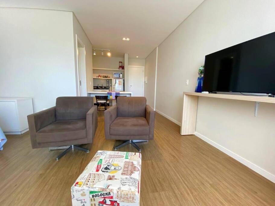 Loft novo, 500 m da Vila Germânica Oktoberfest