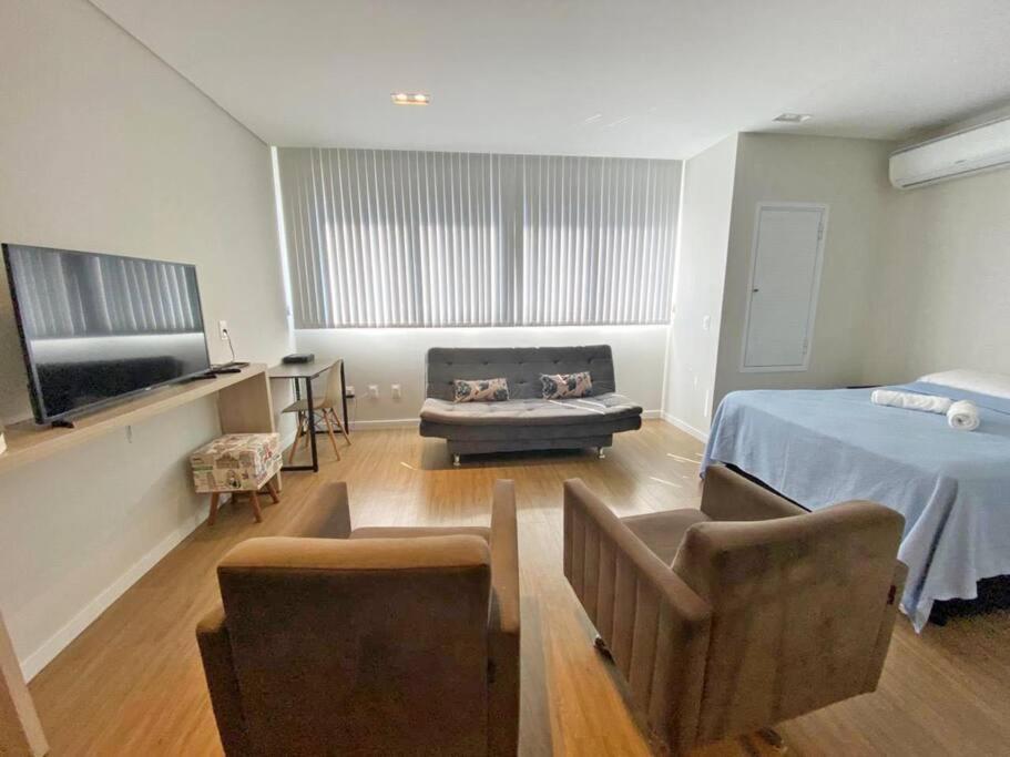 Loft novo, 500 m da Vila Germânica Oktoberfest