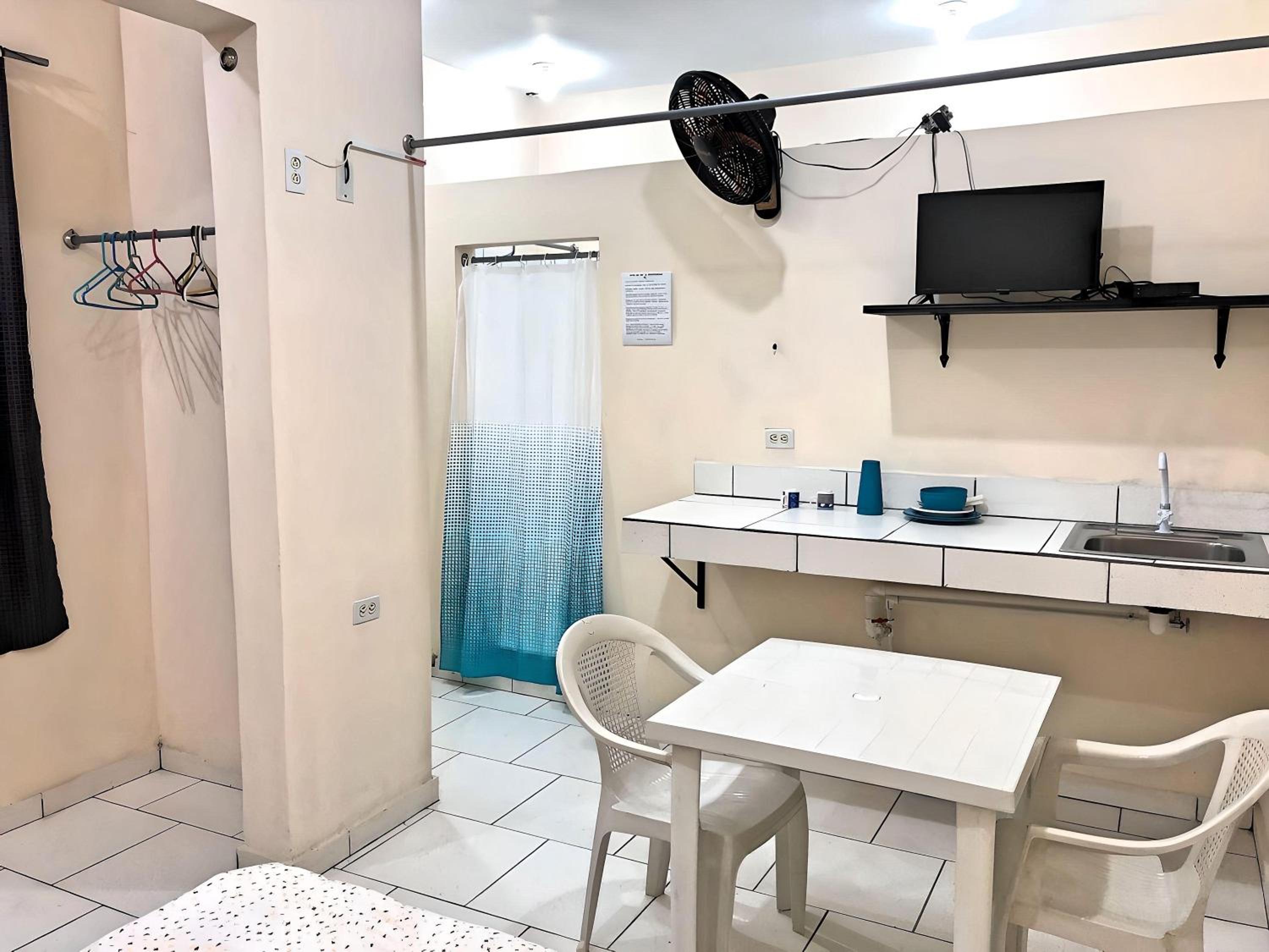 Miami Studios DR