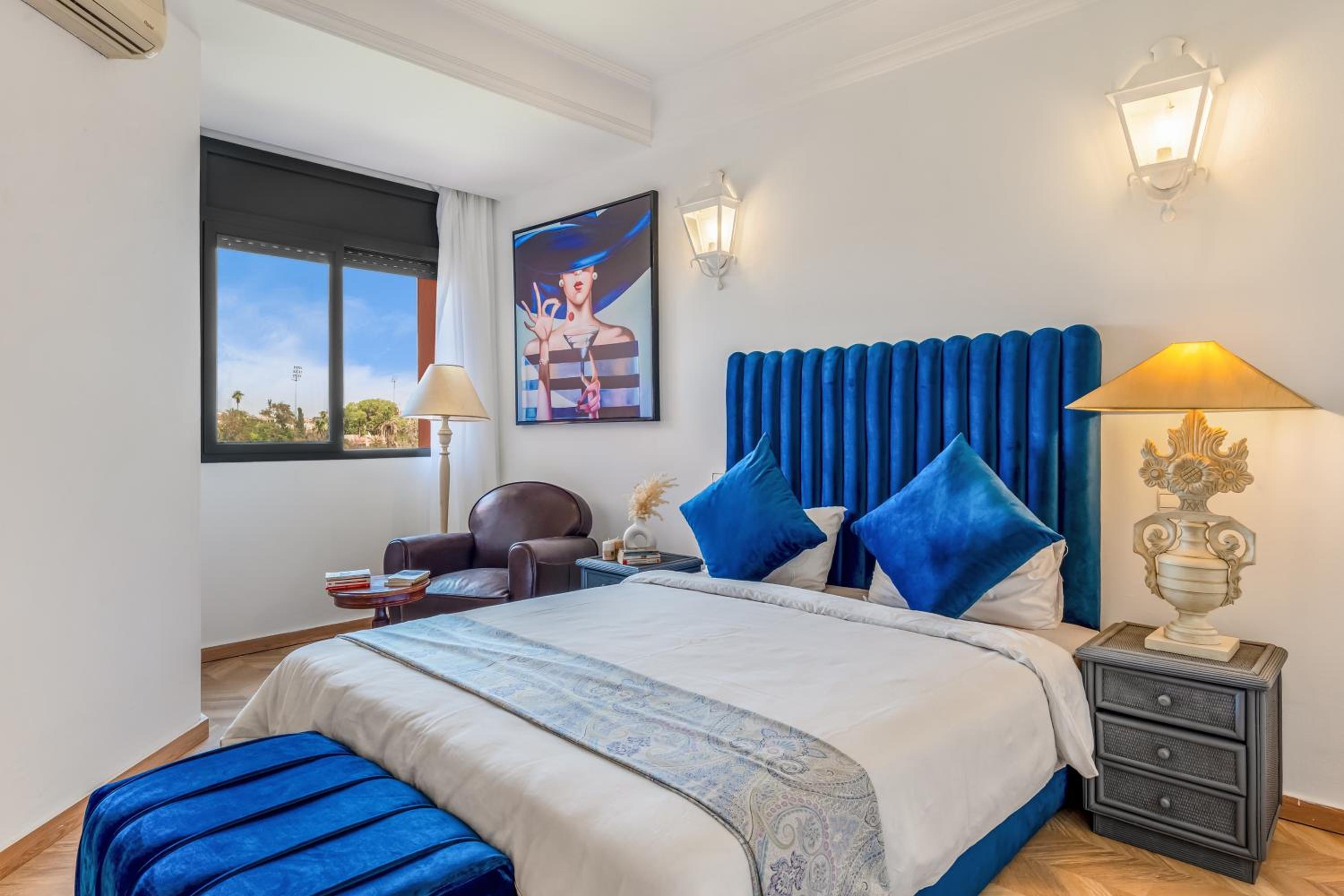 3BR With Swimming Pool Hivernage
