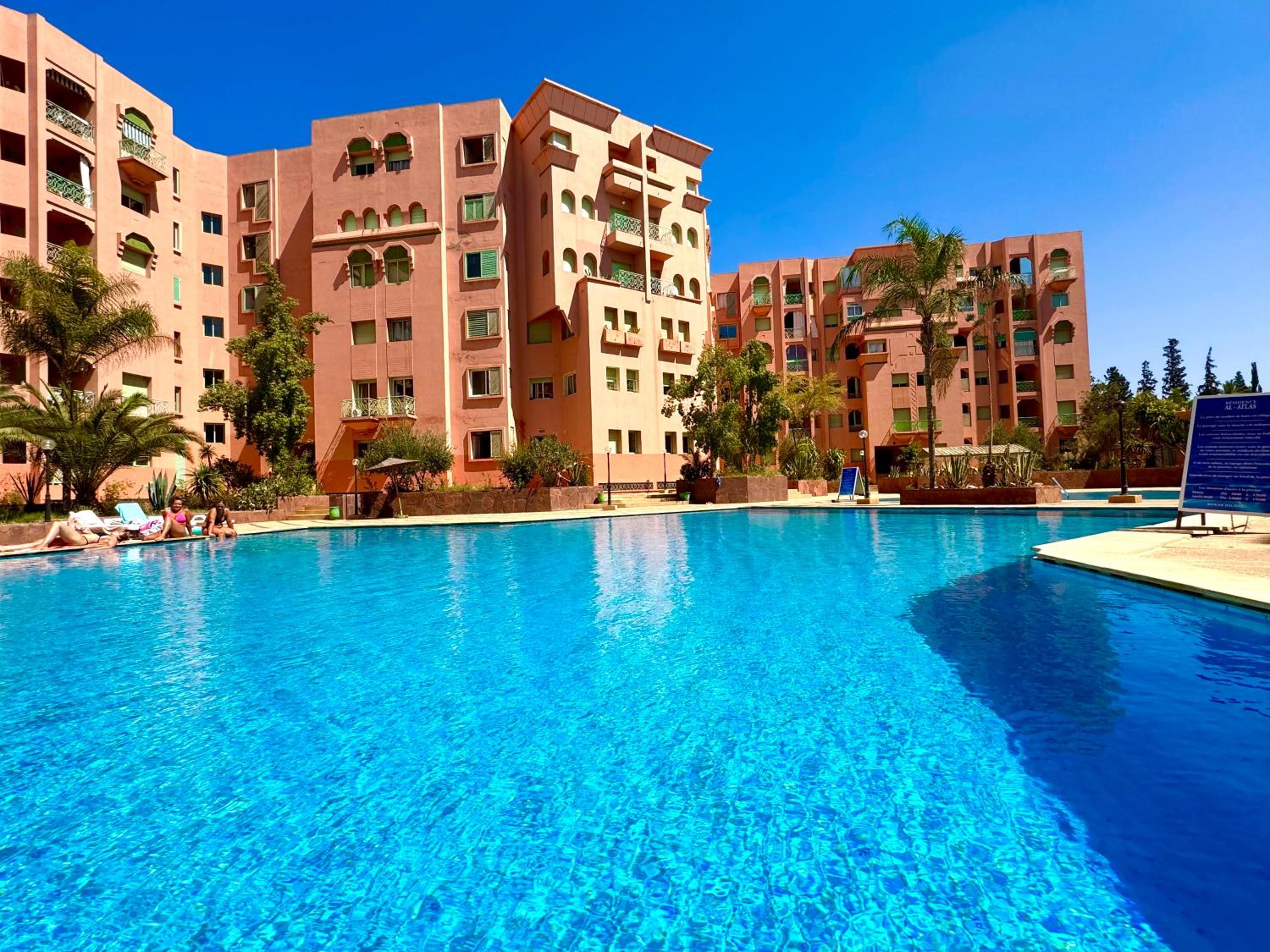 3BR With Swimming Pool Hivernage