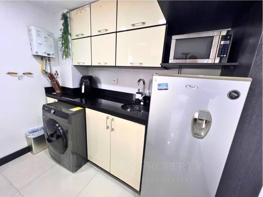 Luxury Studio in El Poblado Modern Charm
