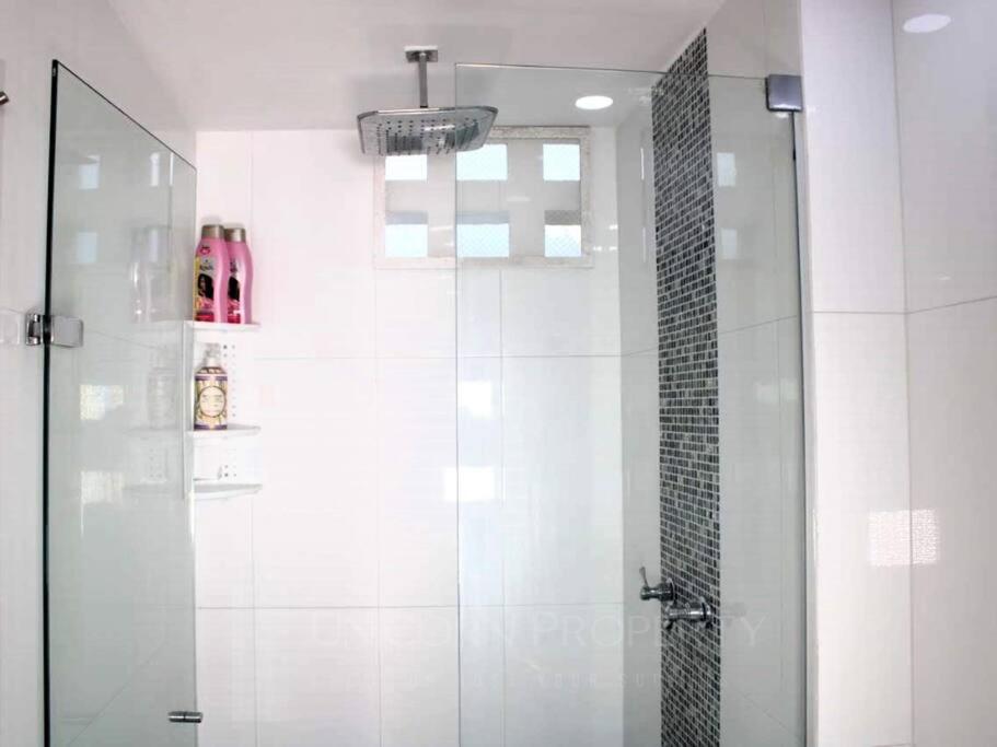 Luxury Studio in El Poblado Modern Charm