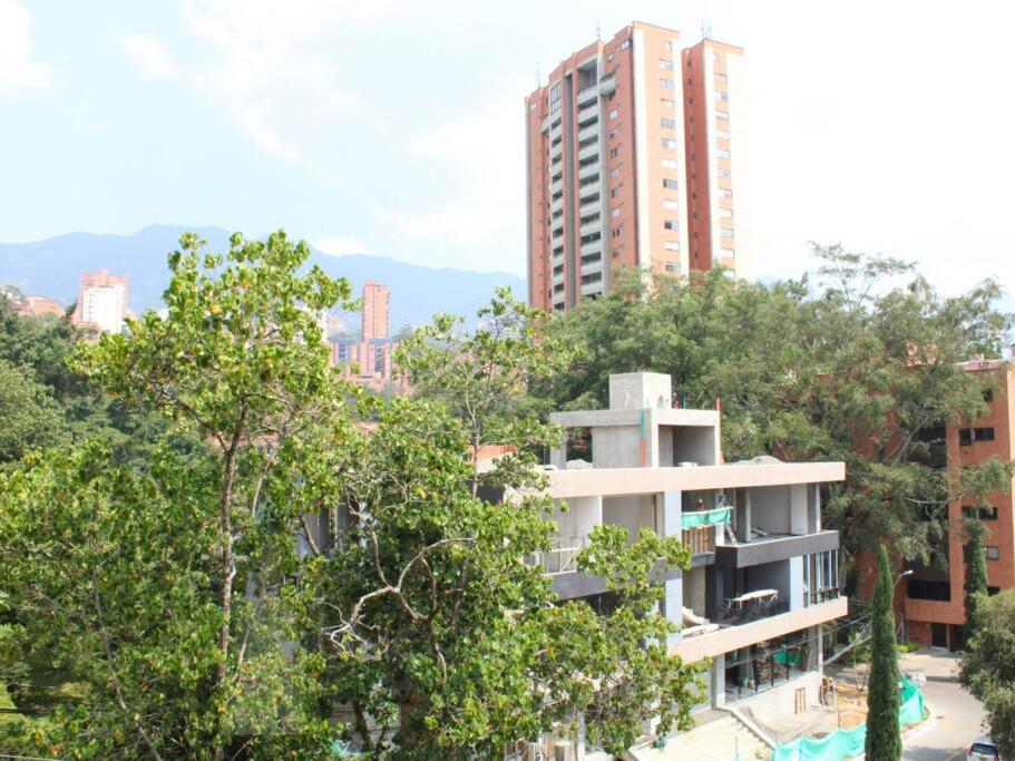 Luxury Studio in El Poblado Modern Charm