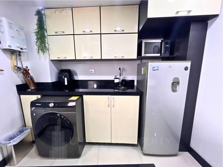 Luxury Studio in El Poblado Modern Charm