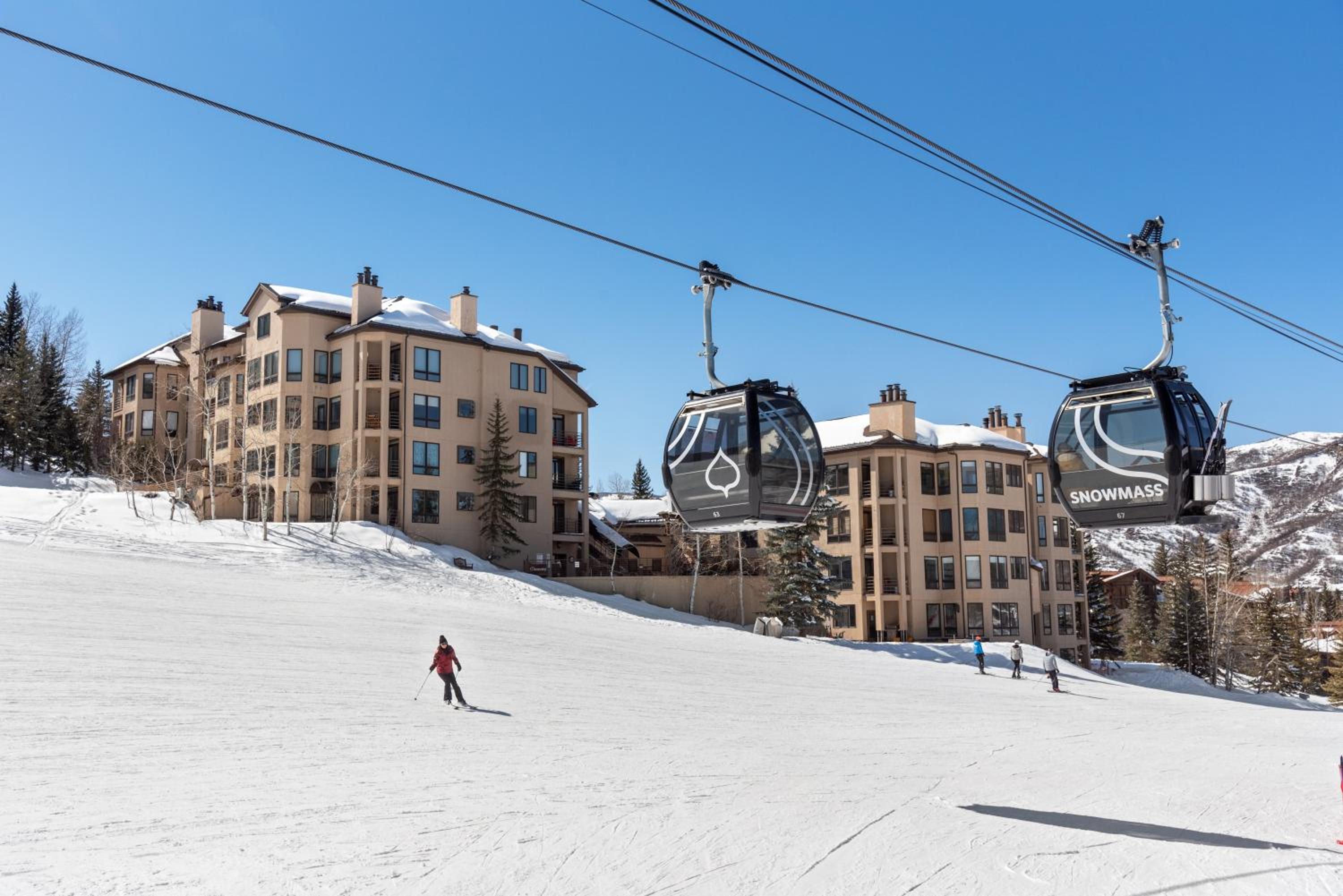 Chamonix 47, Snowmass Ski-In Ski-Out Condo with Shared Pool, Hot Tub &Gym view 5