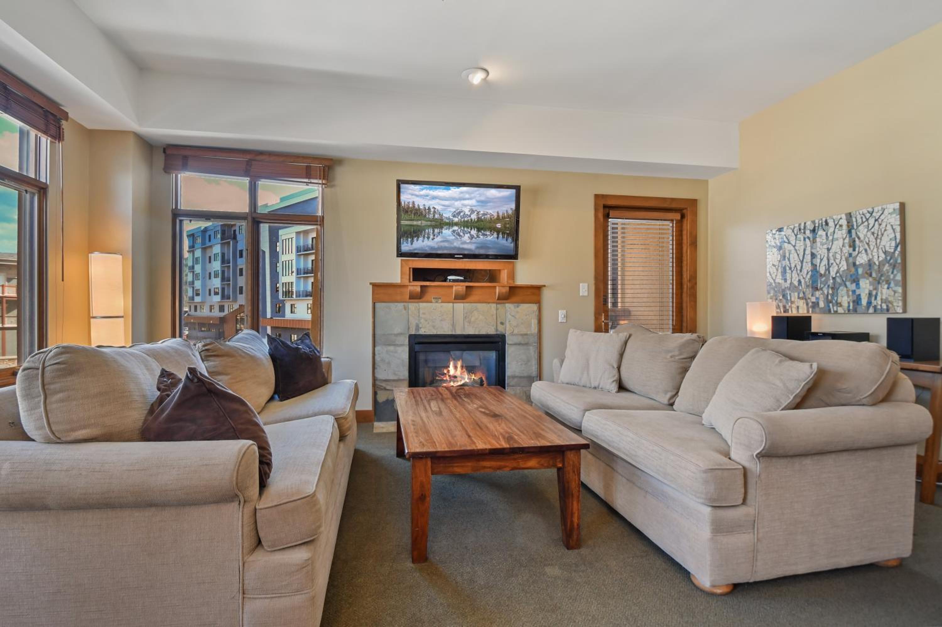 Unequalled Ski in Out, Next to Gondola, Sundial 2BR, Pool, Hot tub, Condo Nast Winner C216 view 5