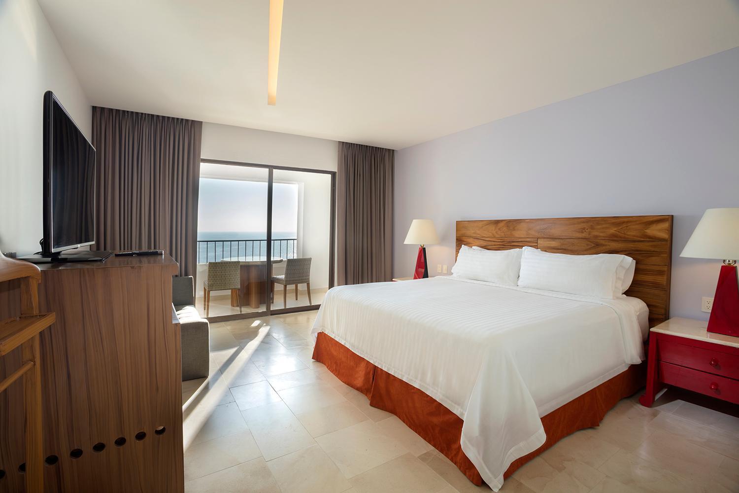 Holiday Inn Resort Ixtapa All-Inclusive by IHG