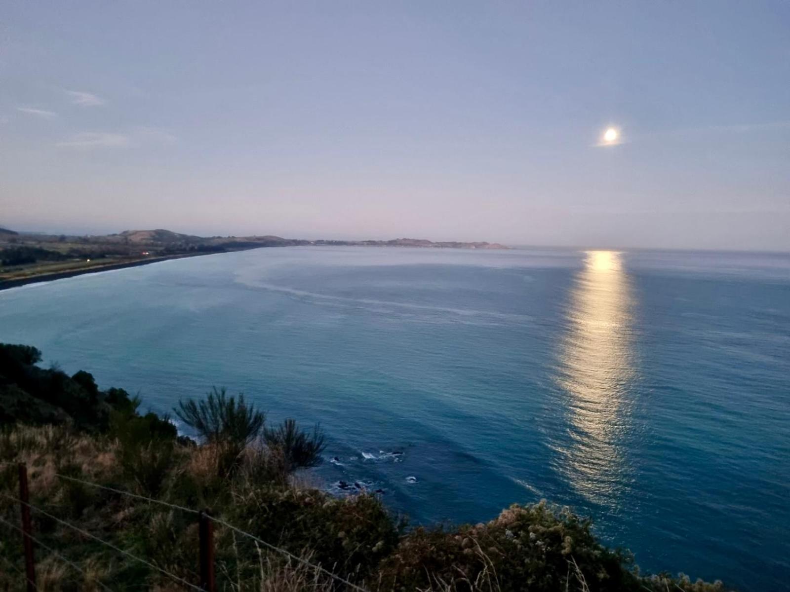 Close to Beach with Mountain Views in Puketa view 4