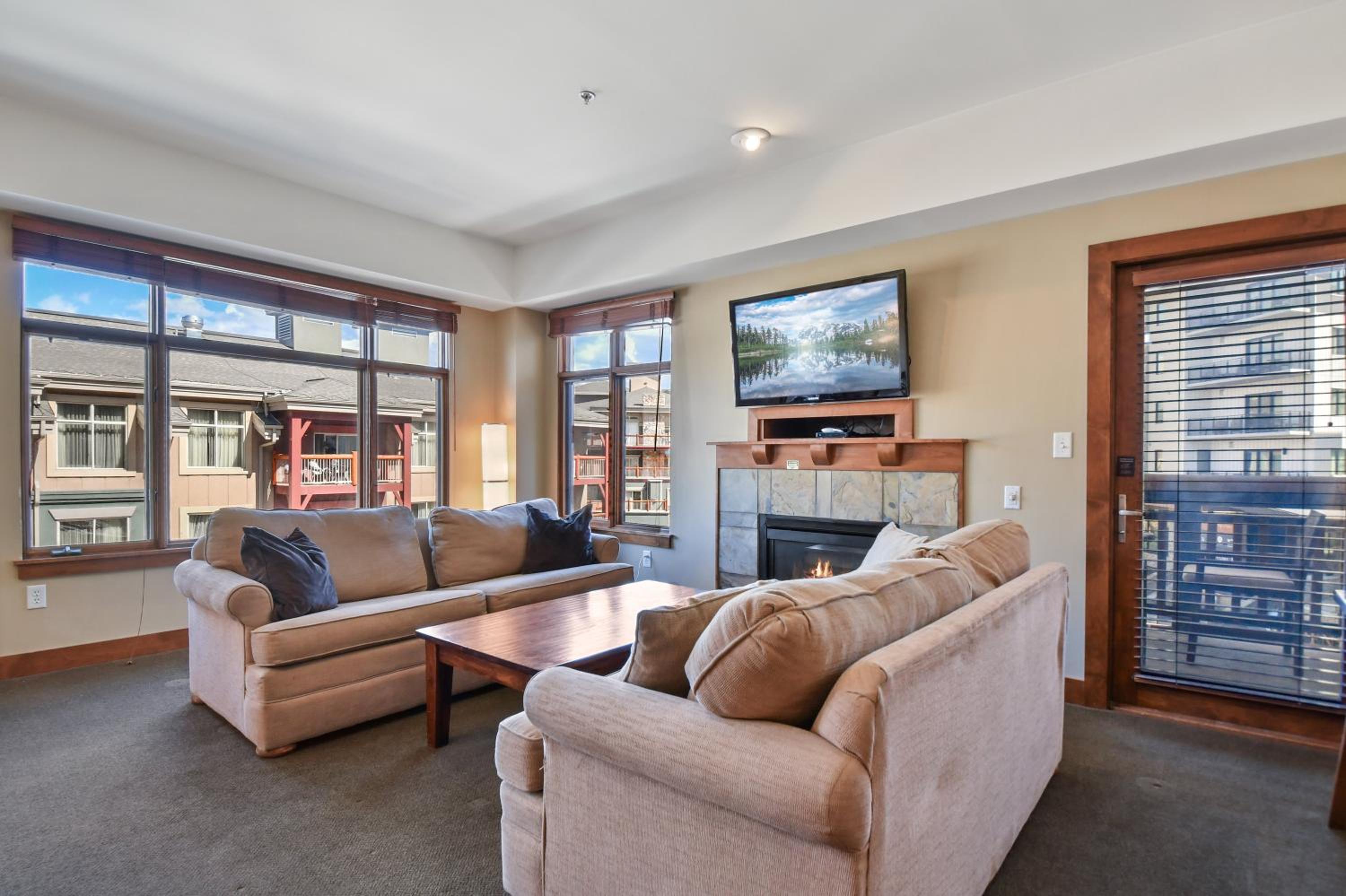 Unequalled Ski in Out, Next to Gondola, Sundial 1BR, Pool, Hot tub, Condo Nast Winner C216B view 5