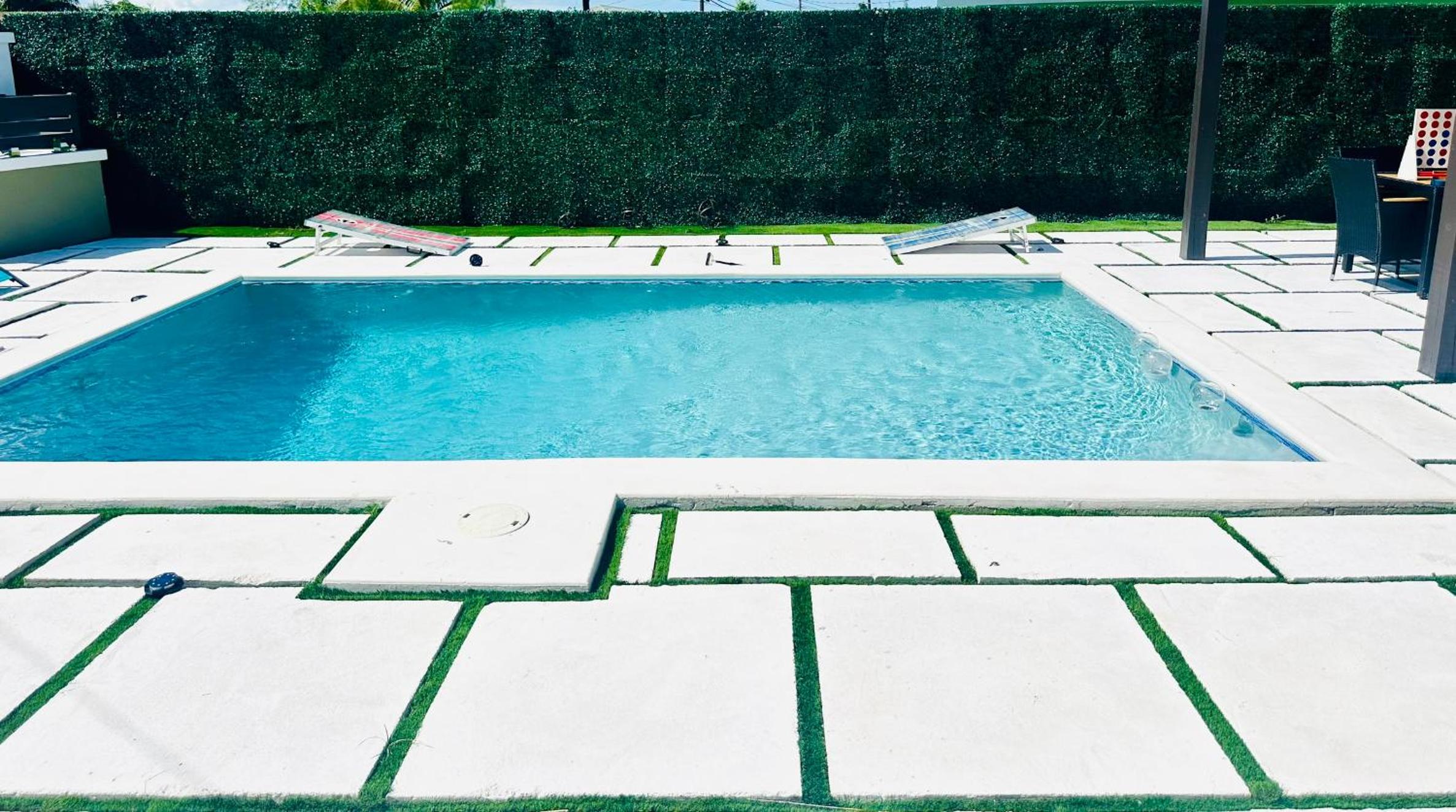 Island Haven Hideaway With Pool 4BR