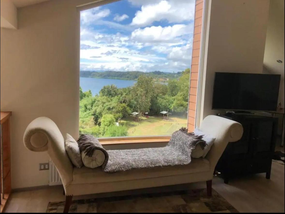 CASA del LAGO orilla PLAYA, PUERTO VARAS nueva en B00KING