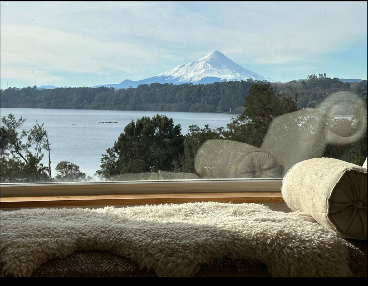 CASA del LAGO orilla PLAYA, PUERTO VARAS nueva en B00KING
