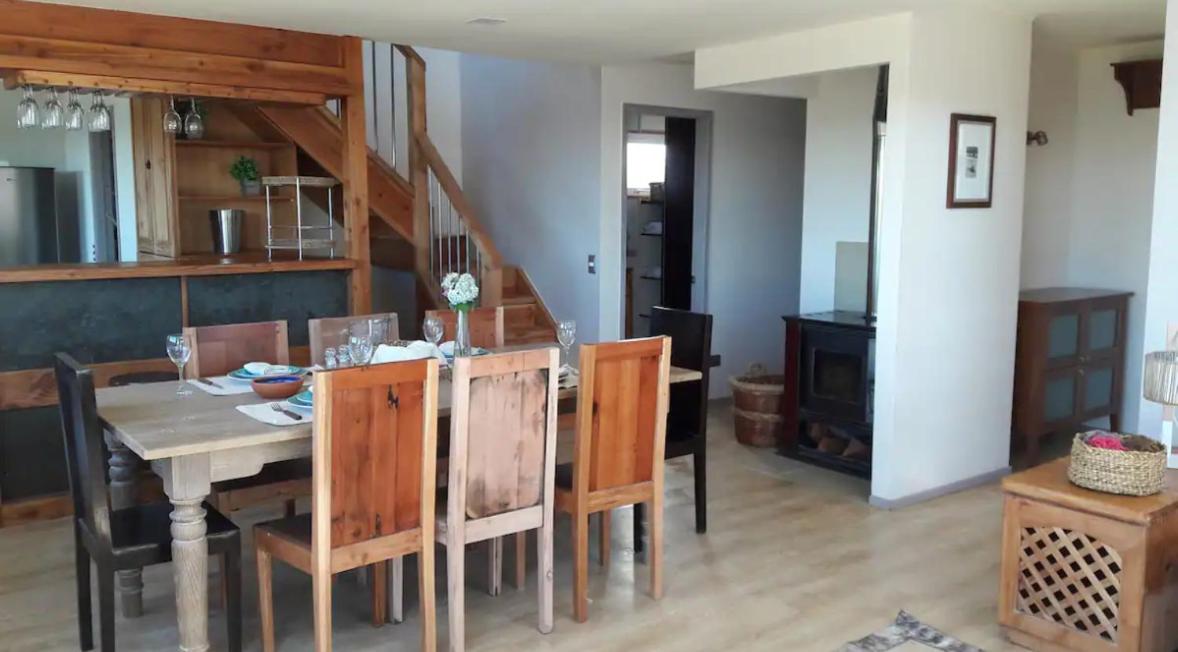 CASA del LAGO orilla PLAYA, PUERTO VARAS nueva en B00KING