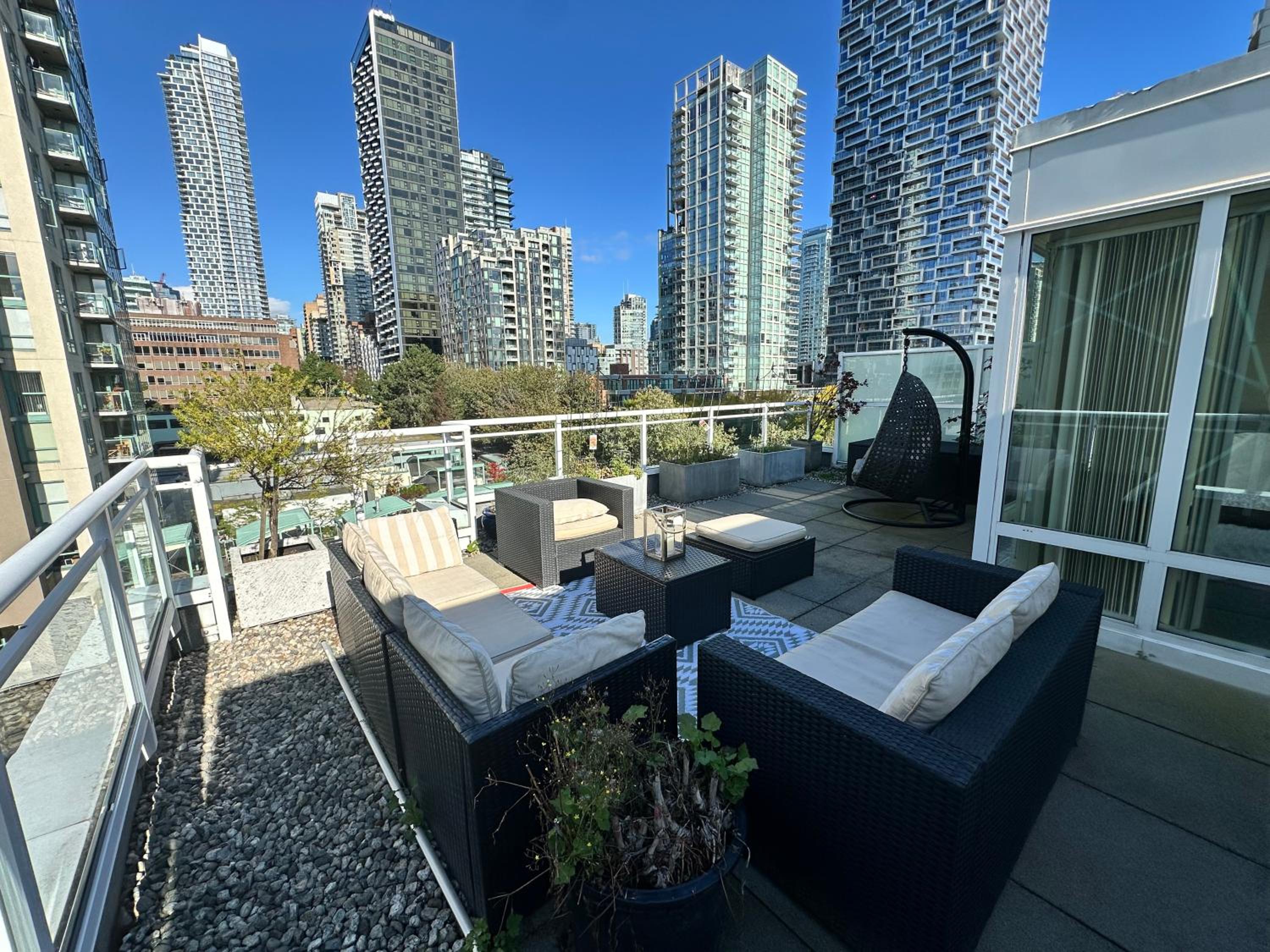 Penthouses of Beach Ave