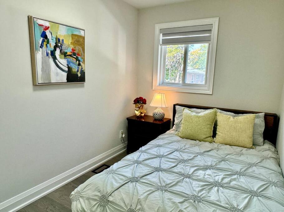 3 BR - Renovated - Free Onsite Parking
