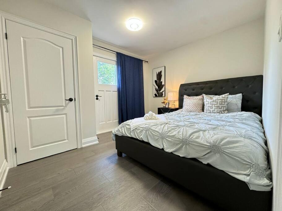 3 BR - Renovated - Free Onsite Parking