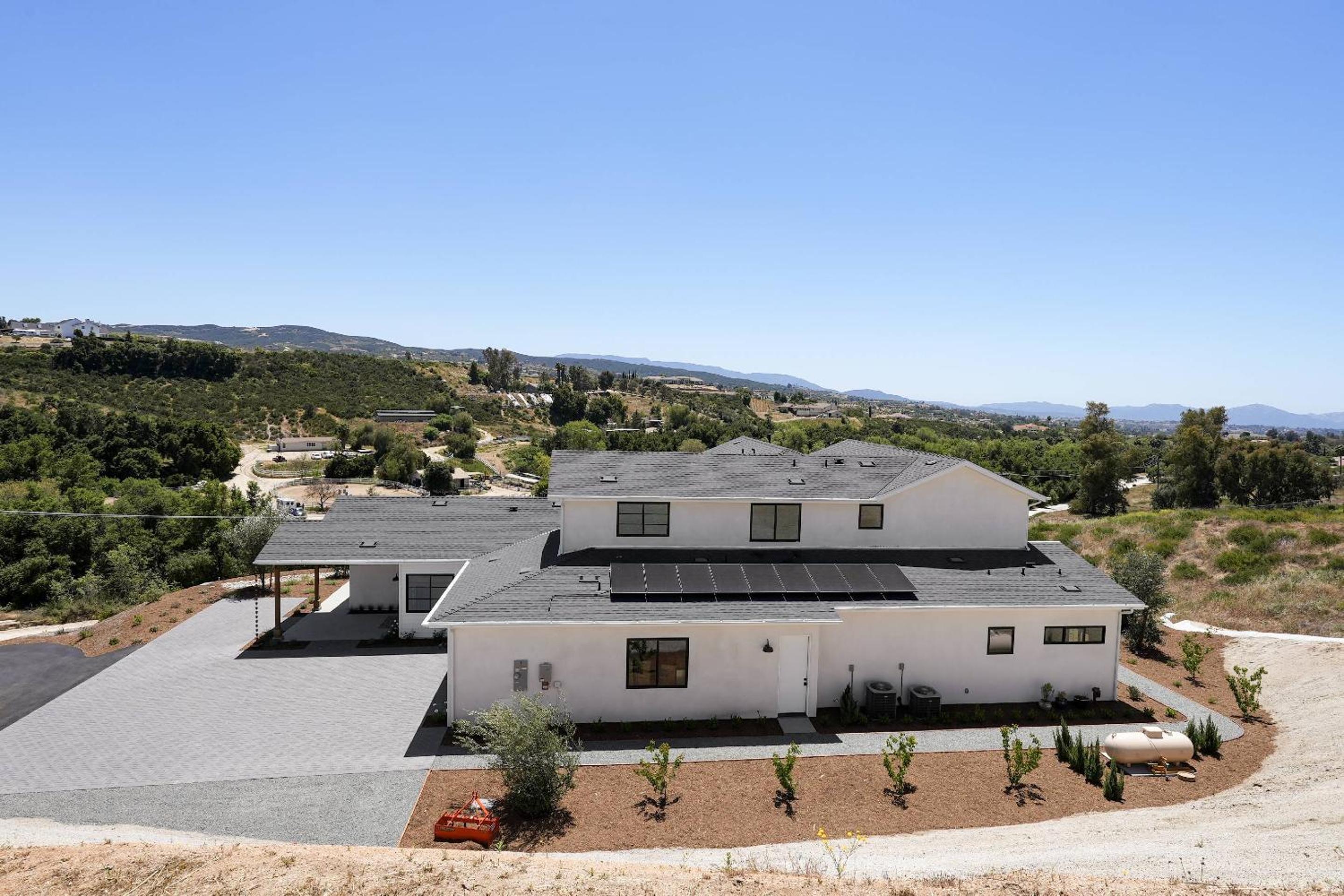 Wine Country Hilltop Farmhouse