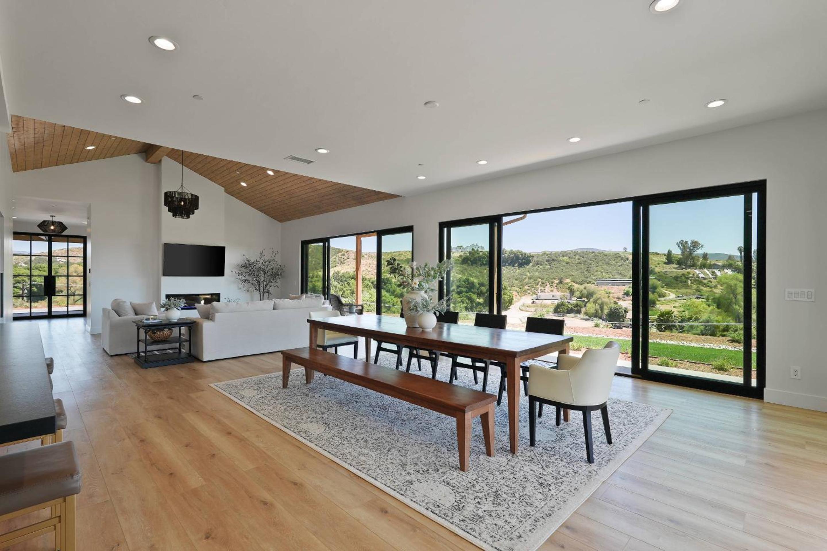 Wine Country Hilltop Farmhouse