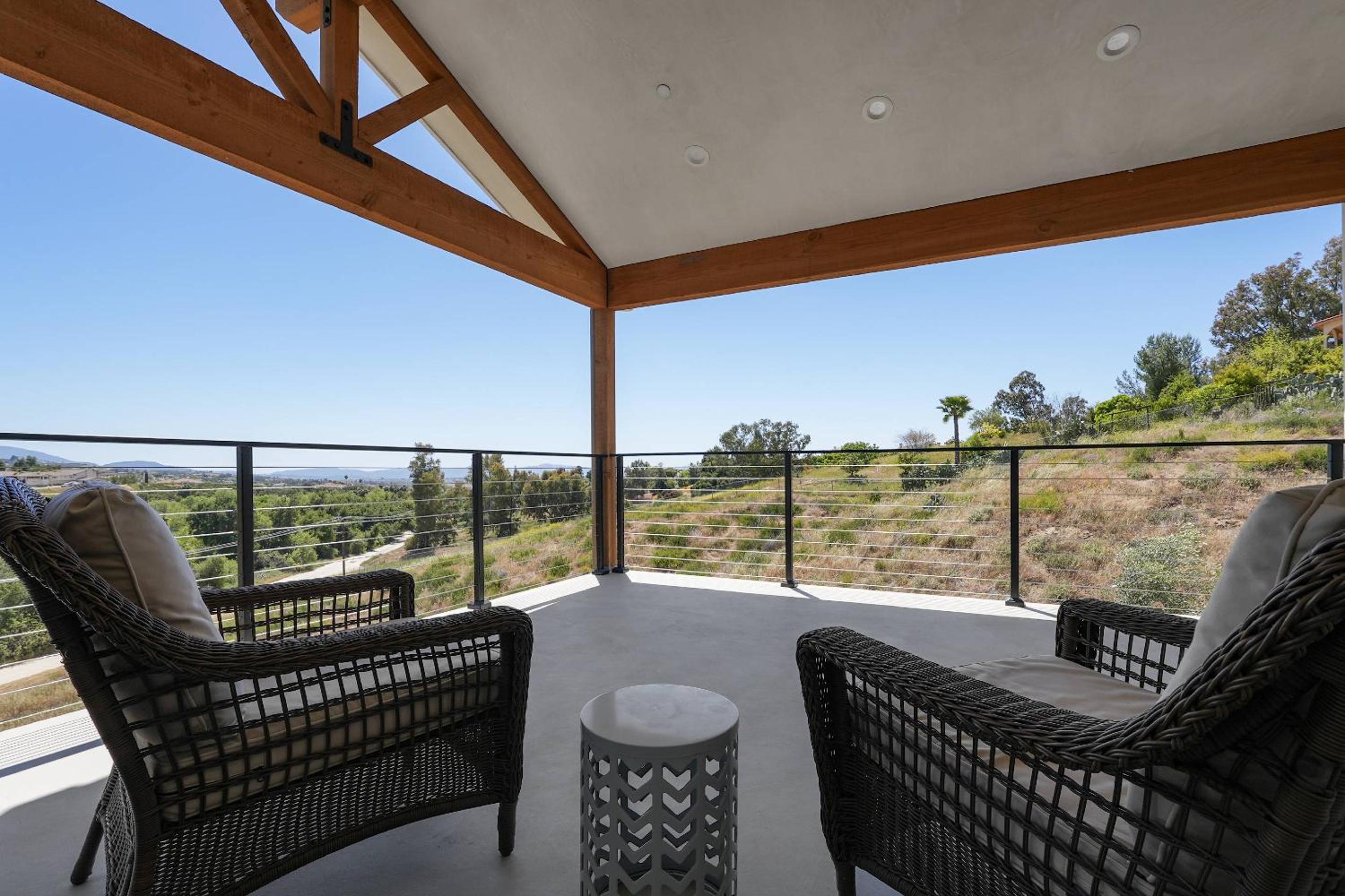 Wine Country Hilltop Farmhouse