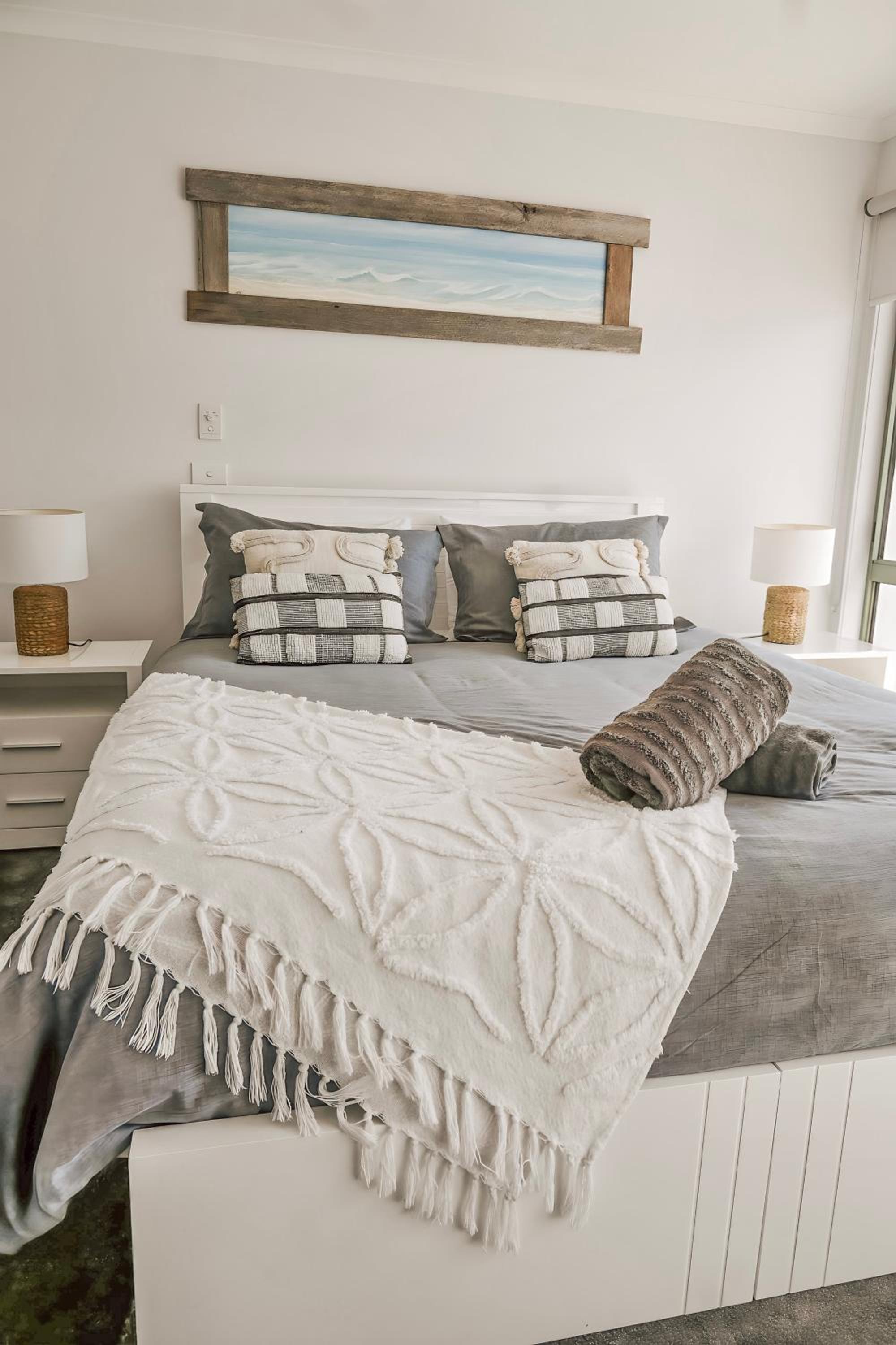 Driftwood Townhouse - Waterfront-Central Location