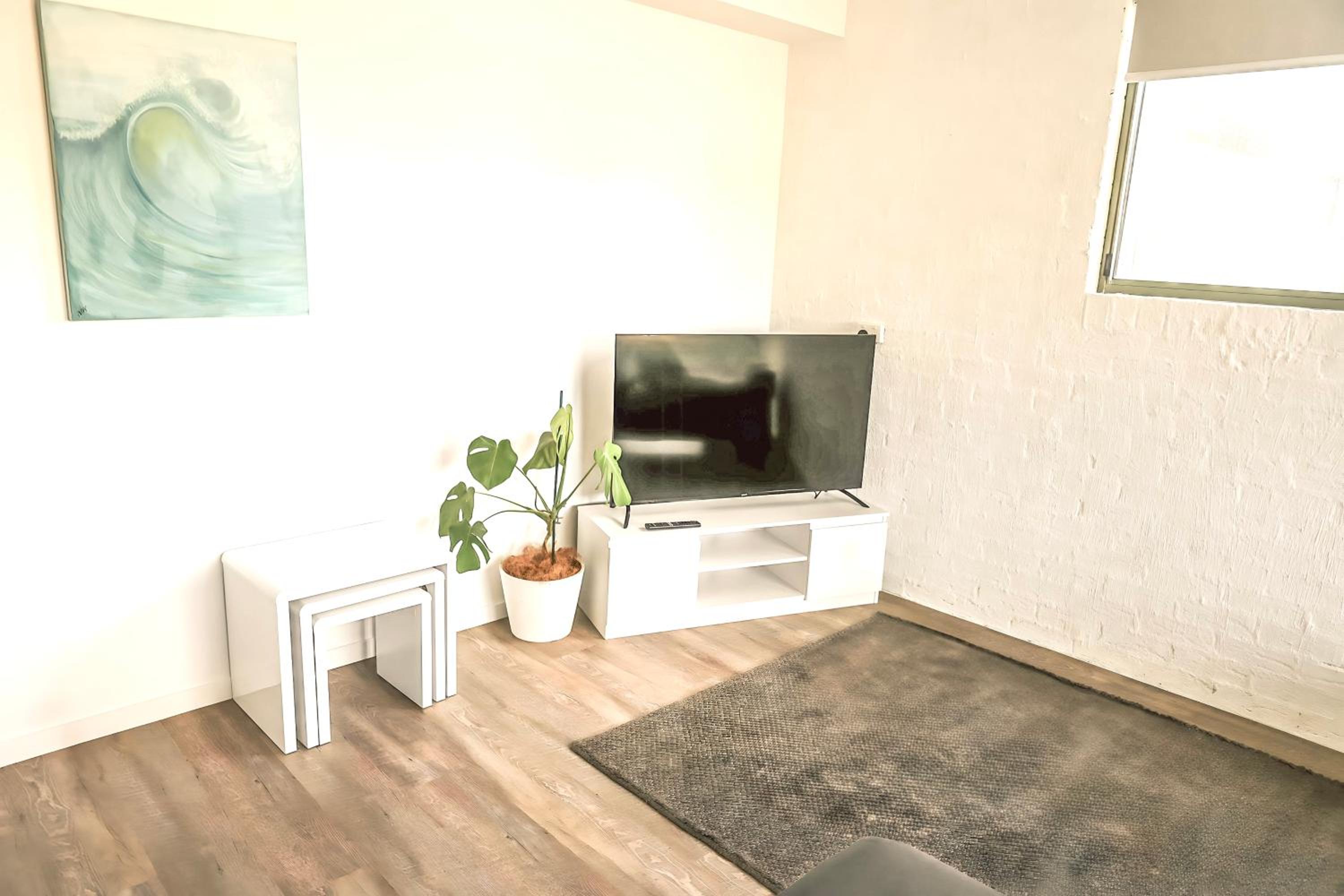 Driftwood Townhouse - Waterfront-Central Location