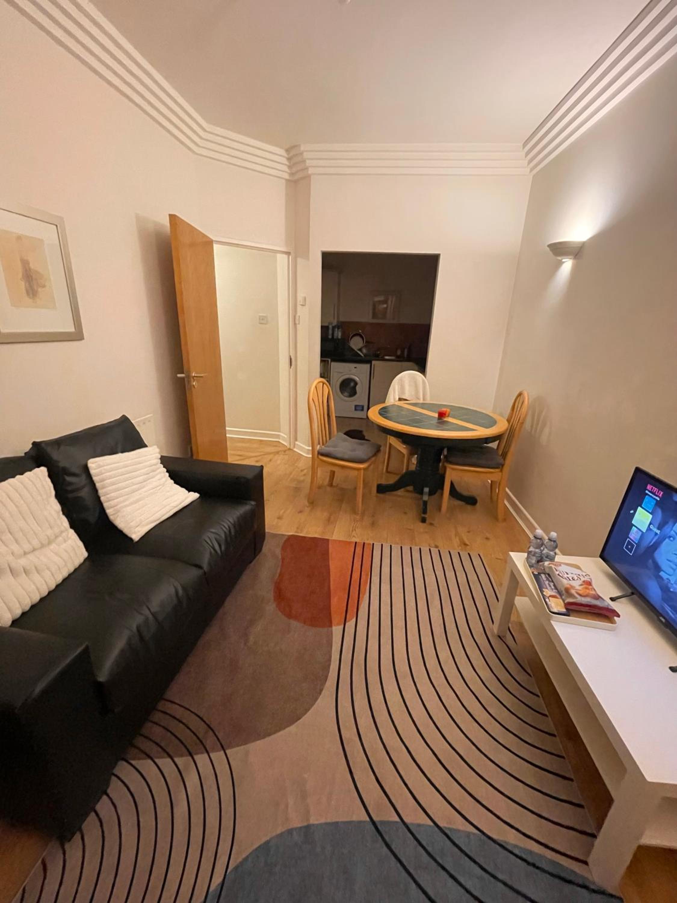 Entire Apartment in Heart of Dublin