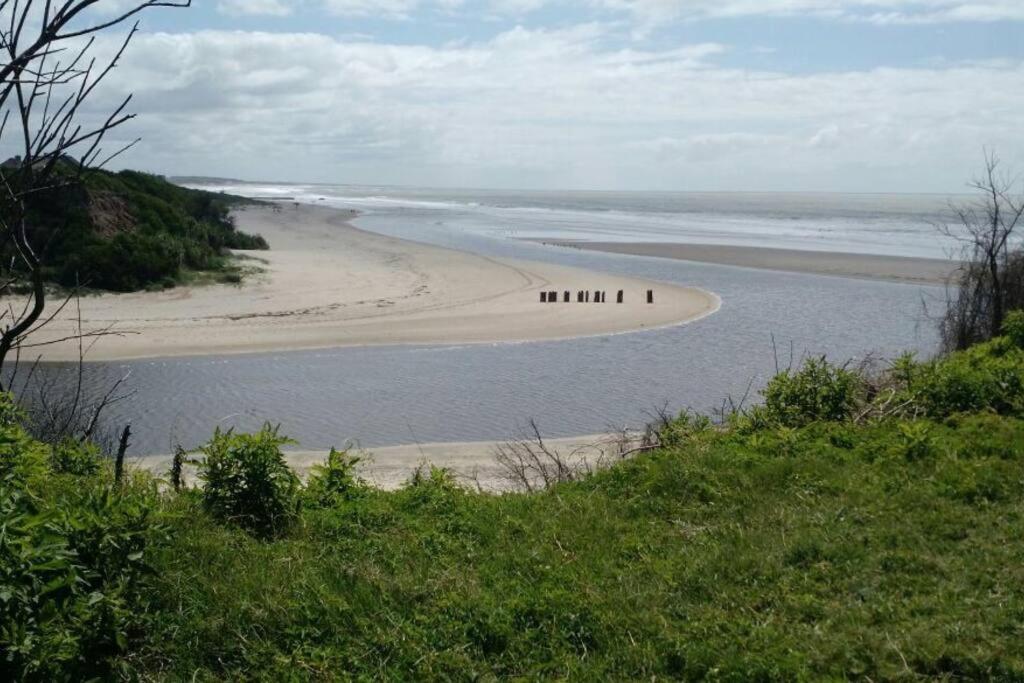 Casa de playa, rodeada de monte, campo y mar view 3