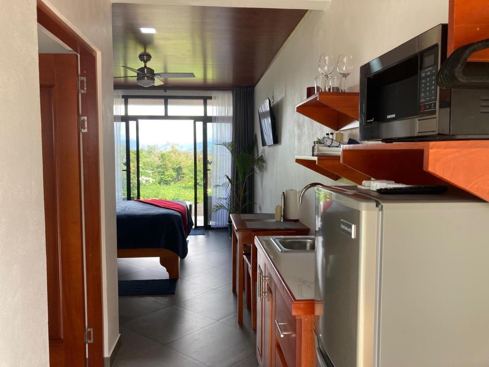 Villas Santa Maria - Private Bay Lake Arenal