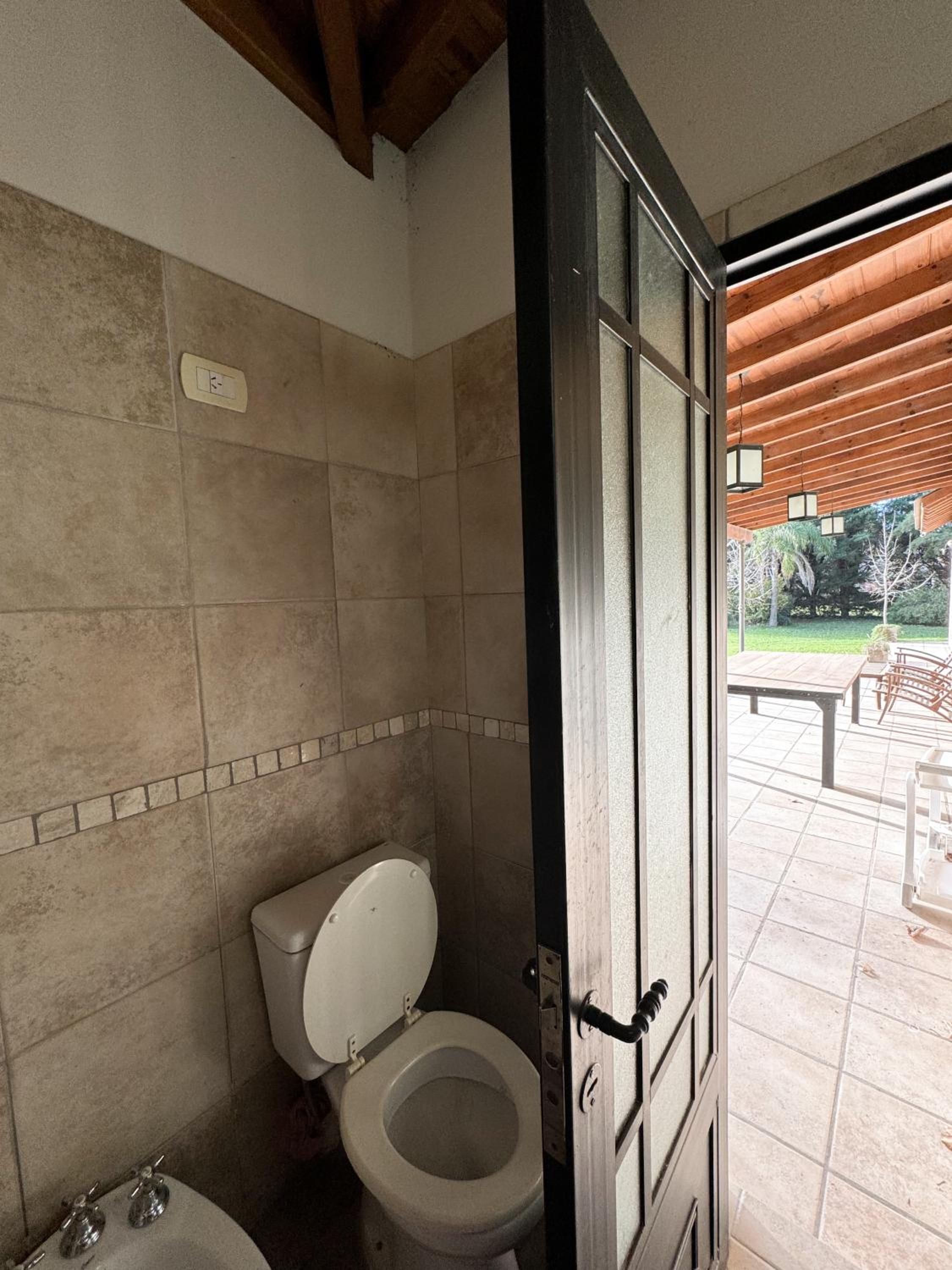 Casa quinta con parque amplio en Mercedes Buenos Aires