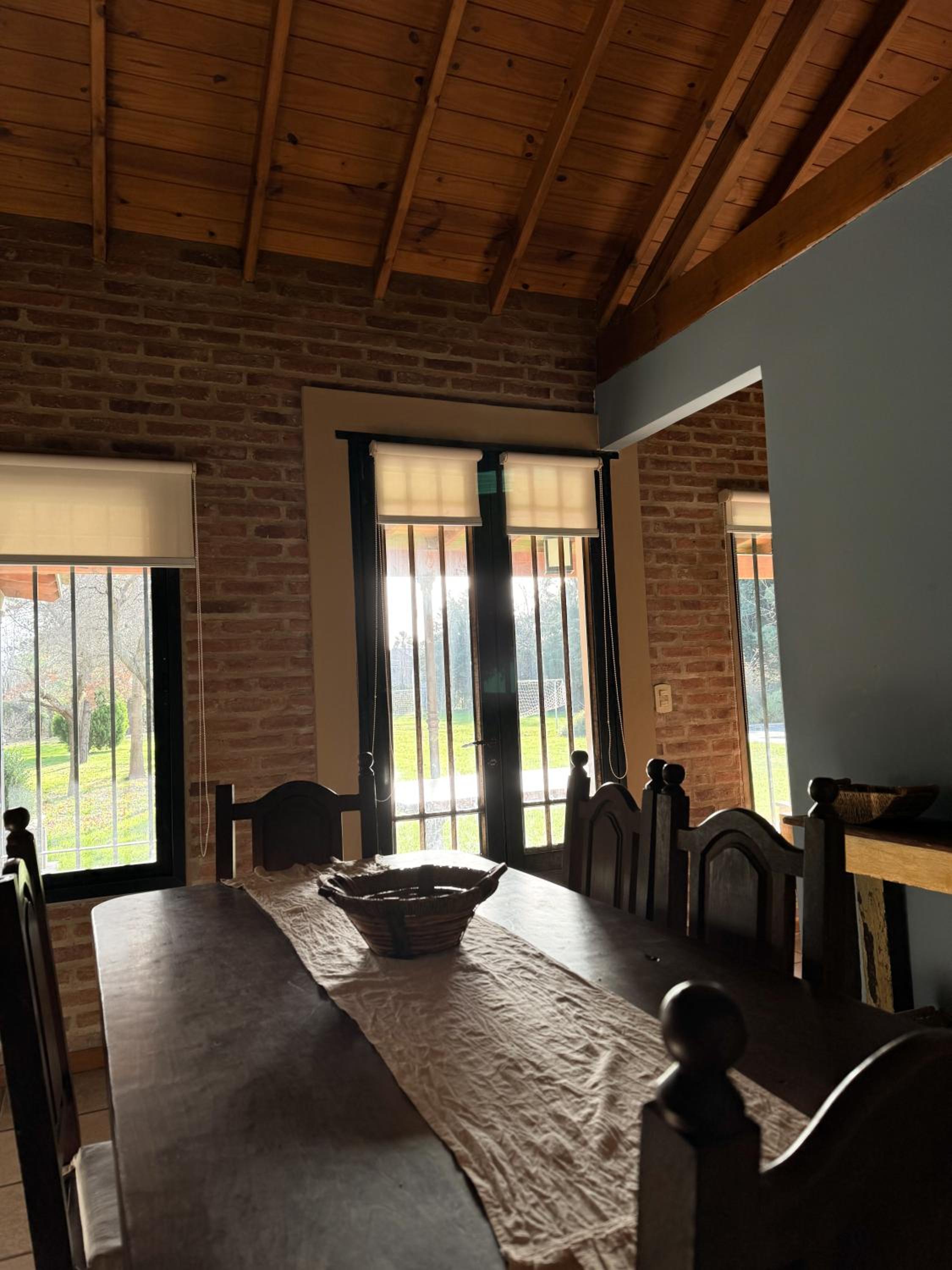 Casa quinta con parque amplio en Mercedes Buenos Aires