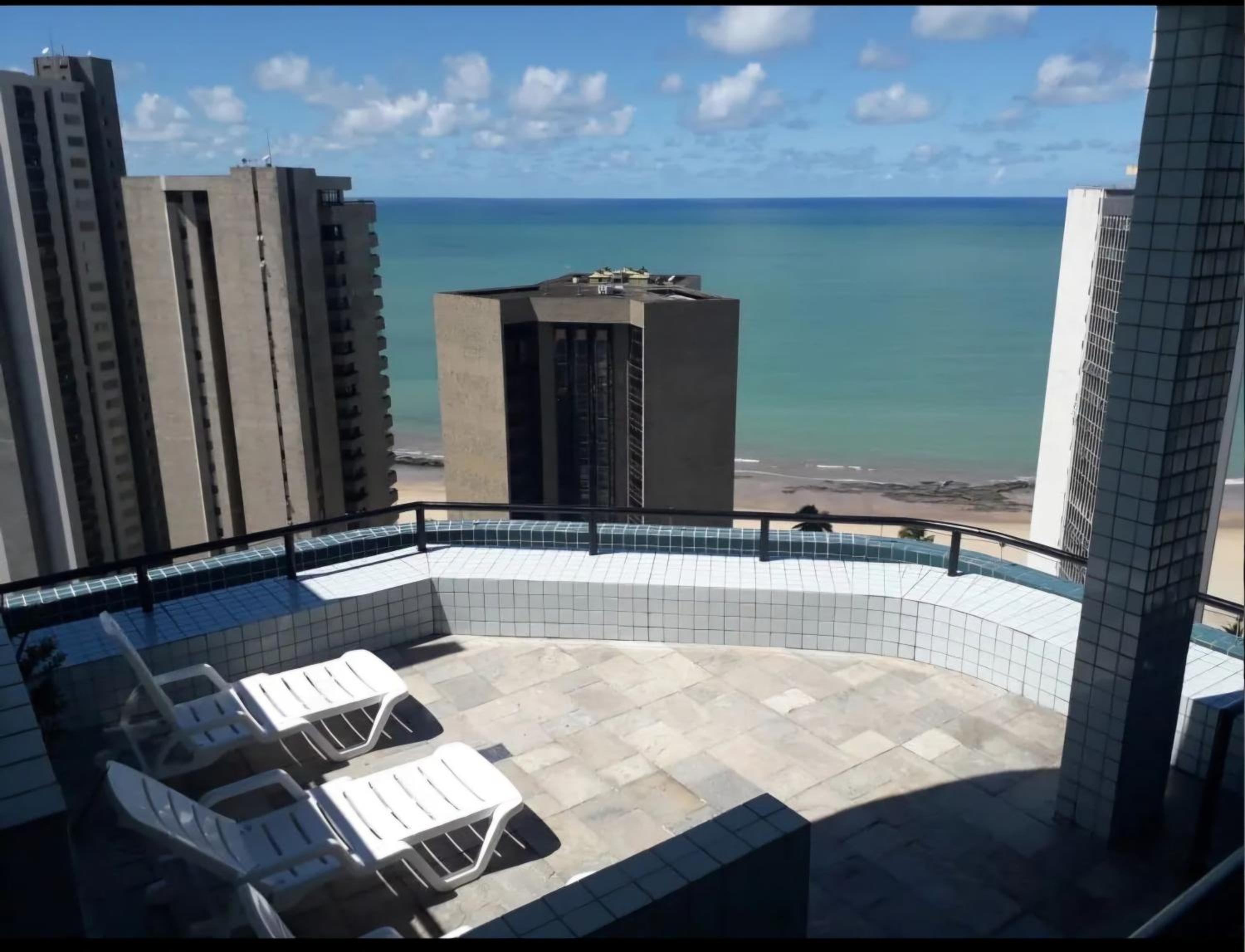 Apto NOVO próx Praia