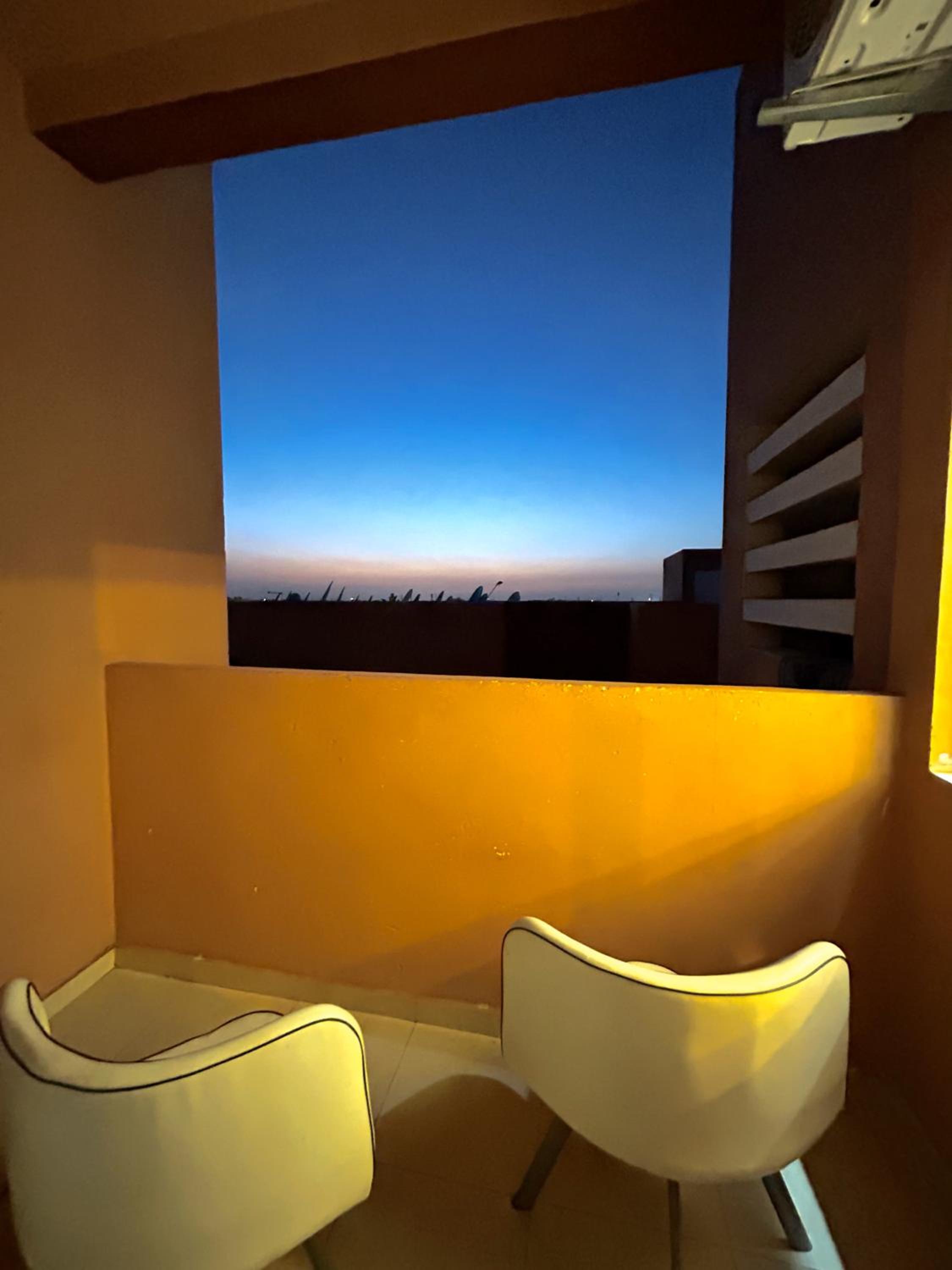 L'escapade Paisible au Coucher de Soleil et Parking