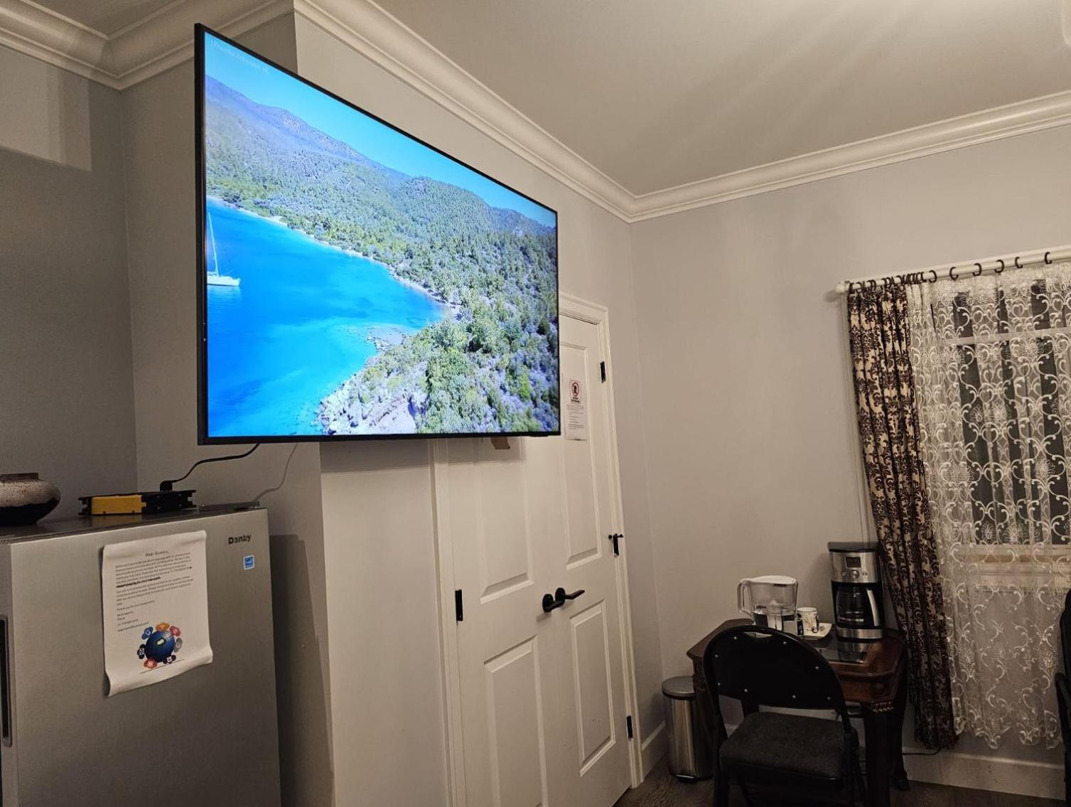 Oscar INN & 2bd Family Suite or Private Room